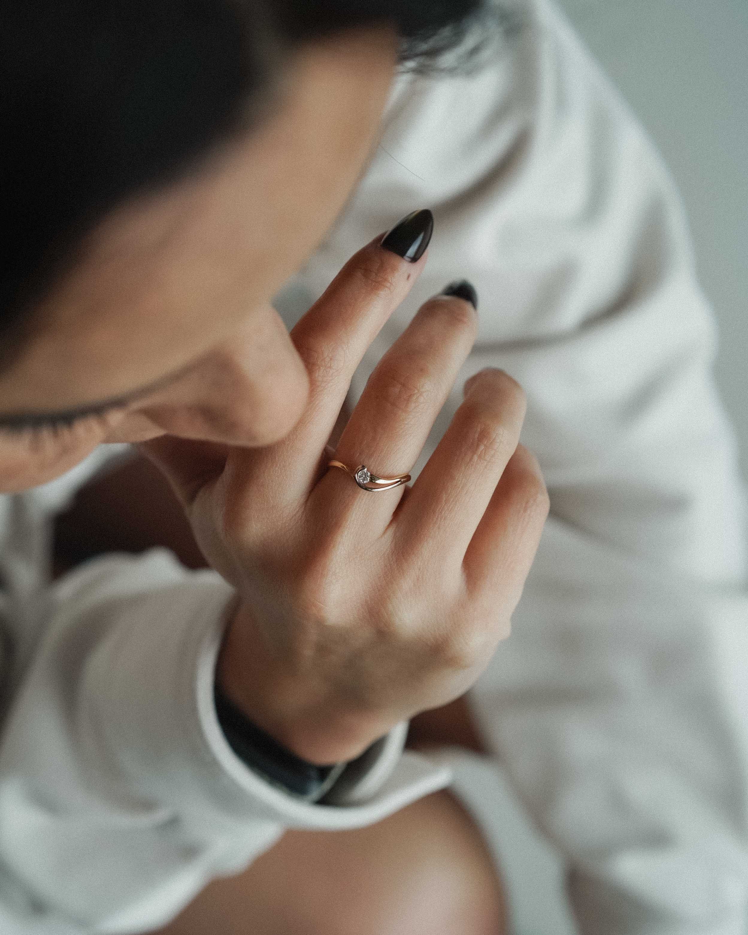 Sirae | 14K Briljant (0.1ct) Solitair Ring