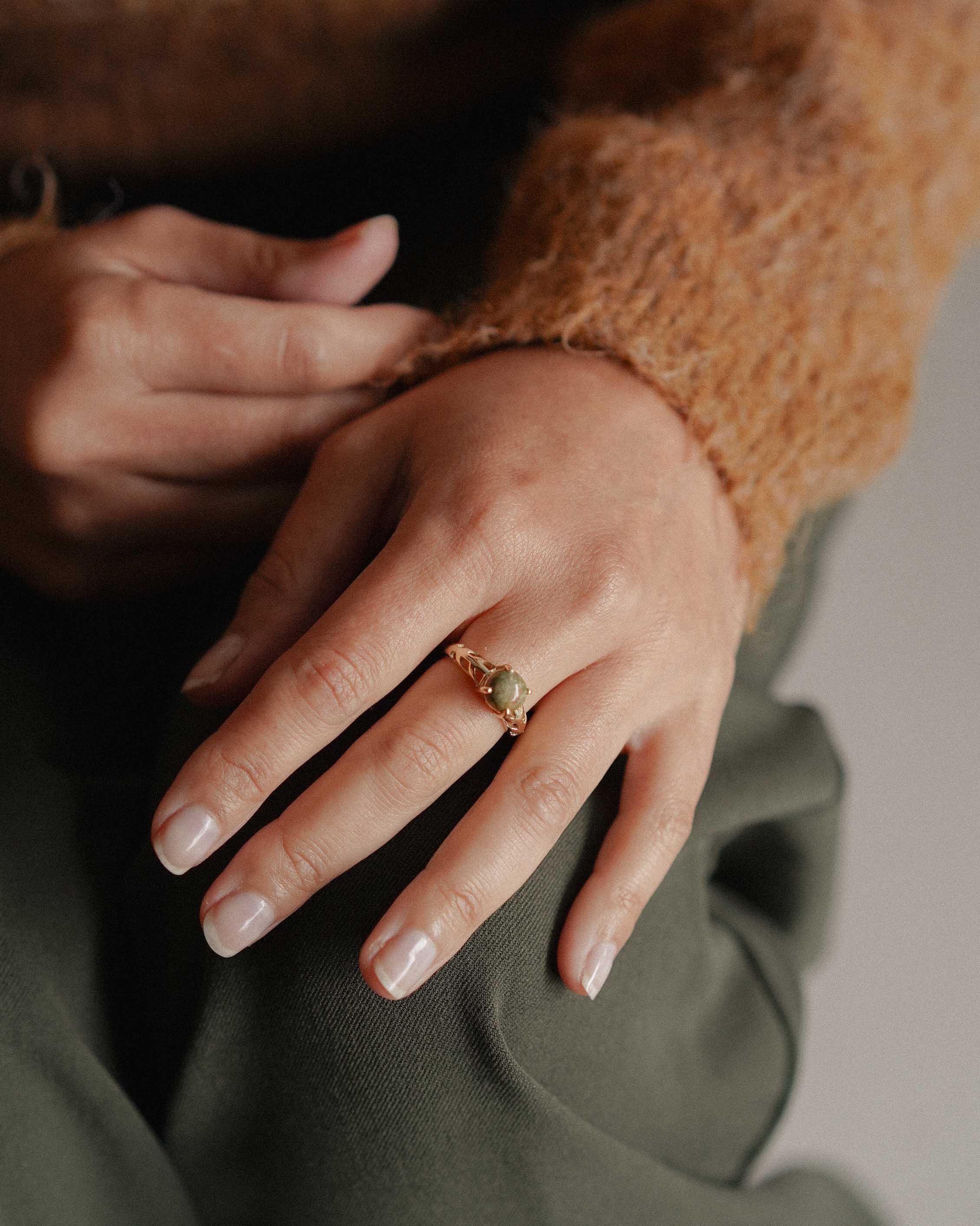 Seraphine | Vintage Unakiet Solitaire Ring