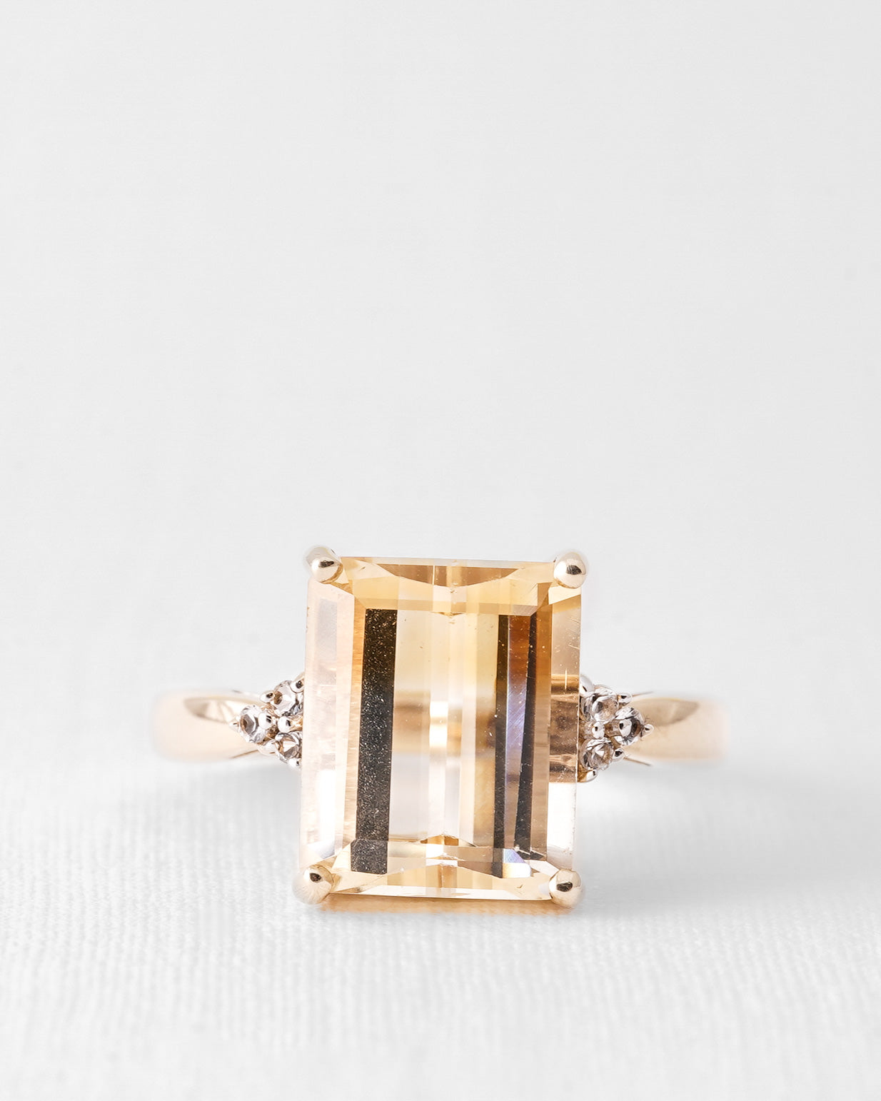 Elira | Vintage Bi-Colour Kwarts & Witte Saffier Ring