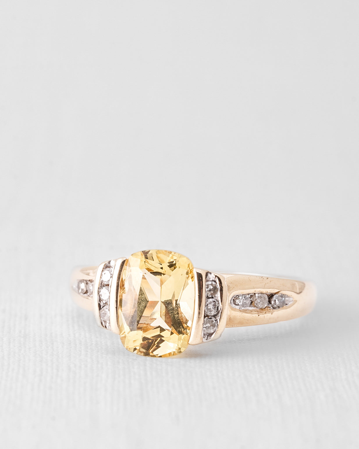 Nerina | Vintage Citrien & Diamant Solitaire Ring