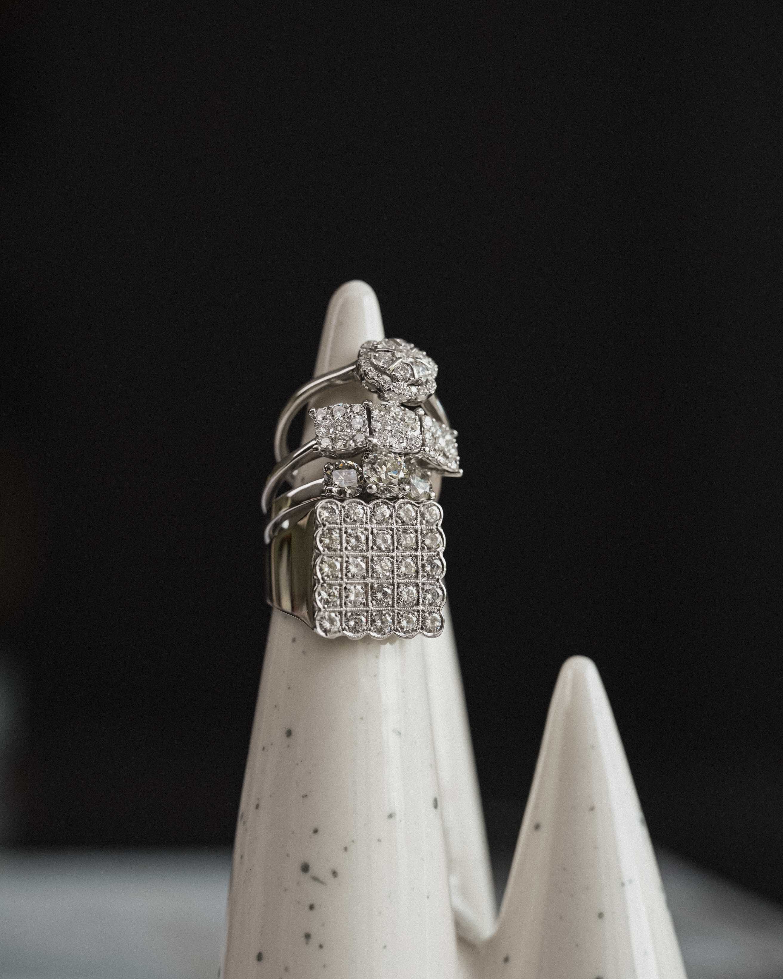 Lydiana | 18K Witgoud & Diamant (0.75ct) Brilliant Cut Ring