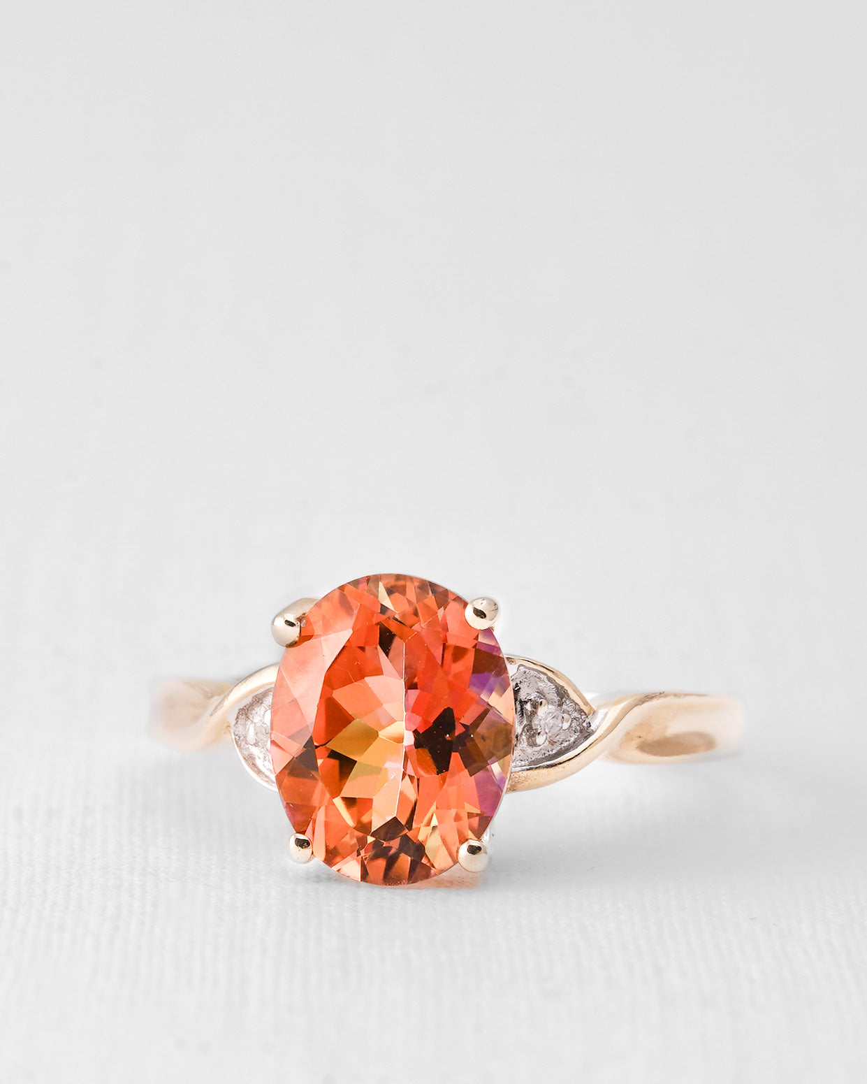 Velana | Vintage Topaas Solitair & Diamant Details Ring