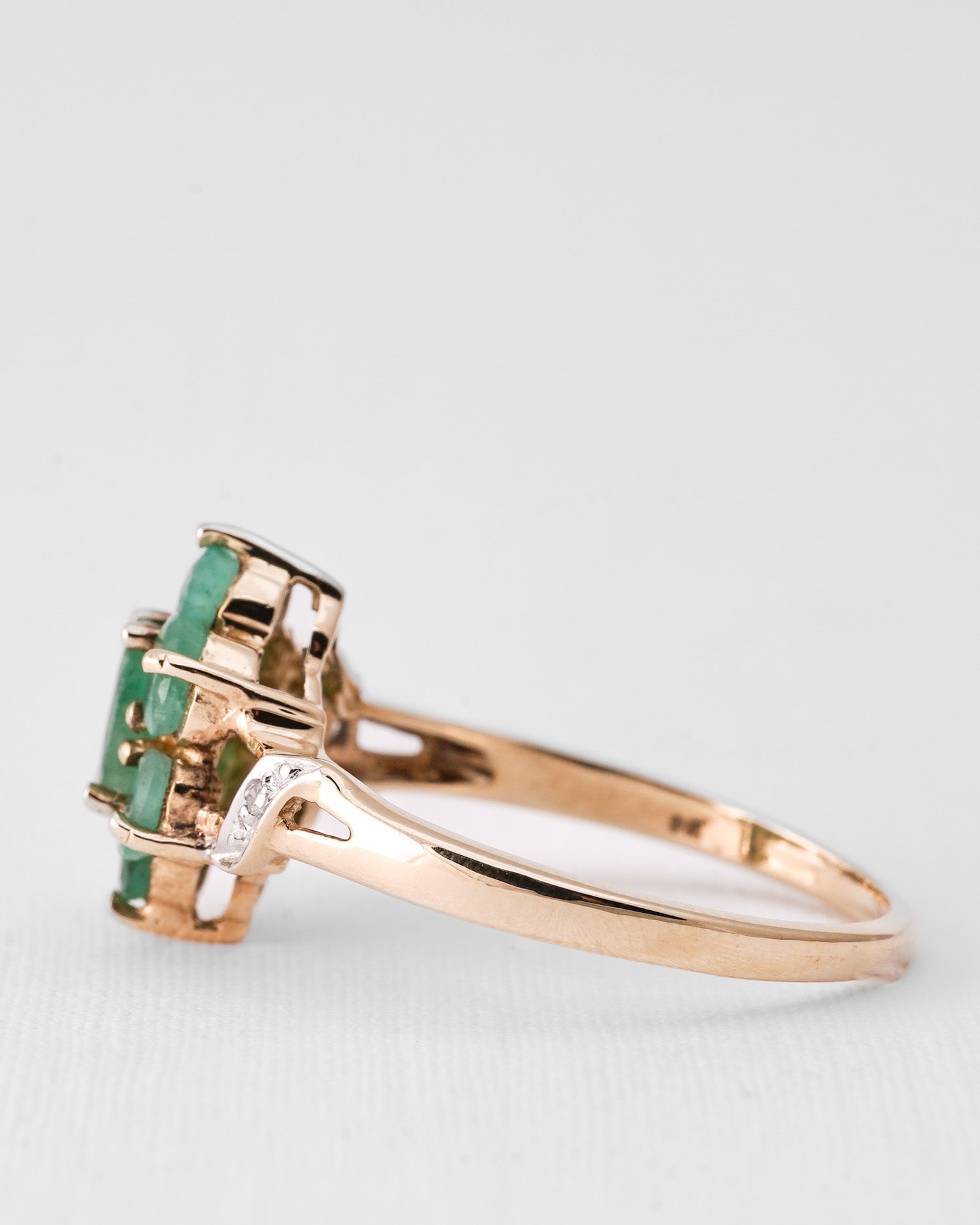 Amaris | Vintage Smaragd & Diamant Cluster Ring