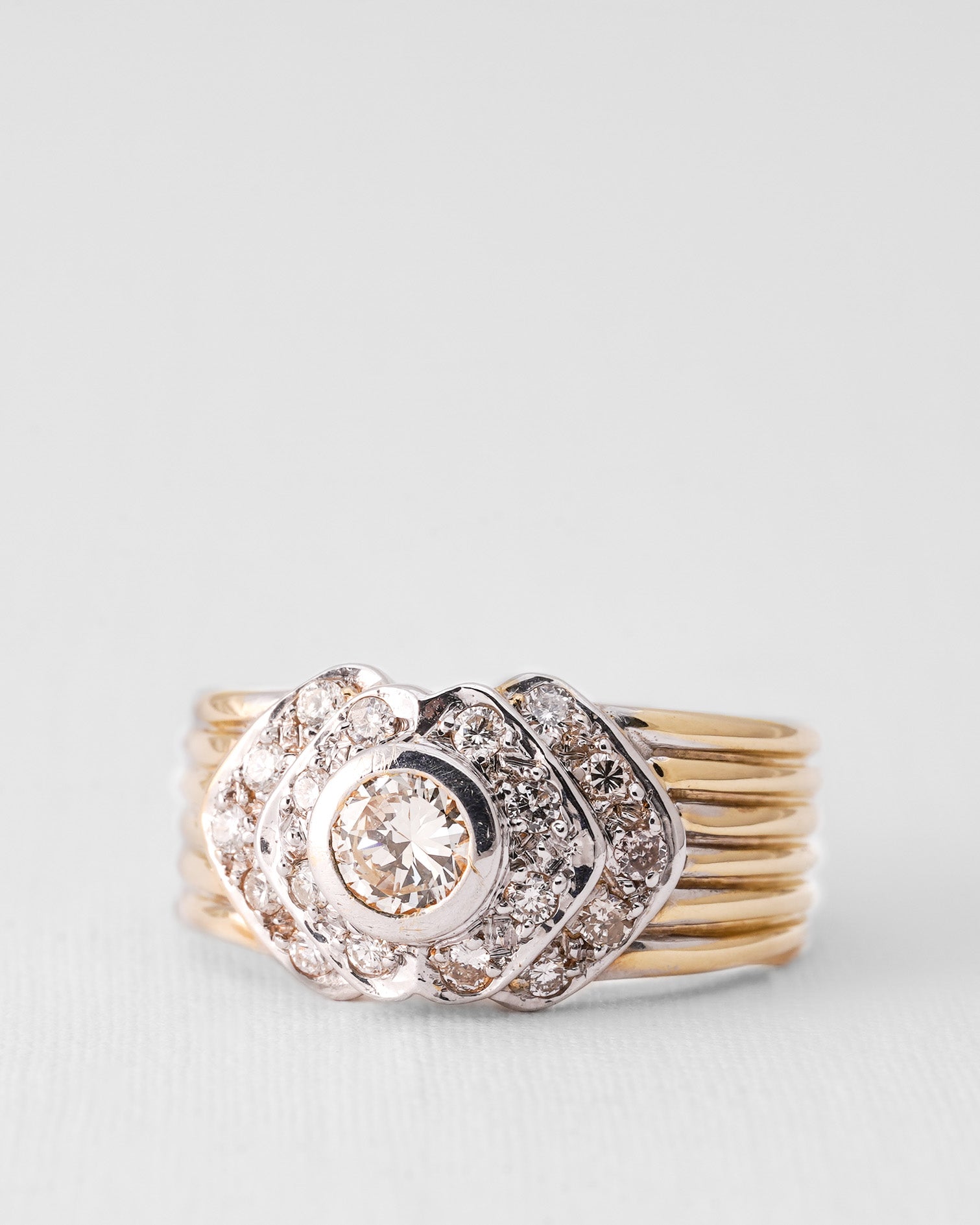 Fenna | 18K Geelgoud & Diamant (1.35ct) Brilliant Cut Ring