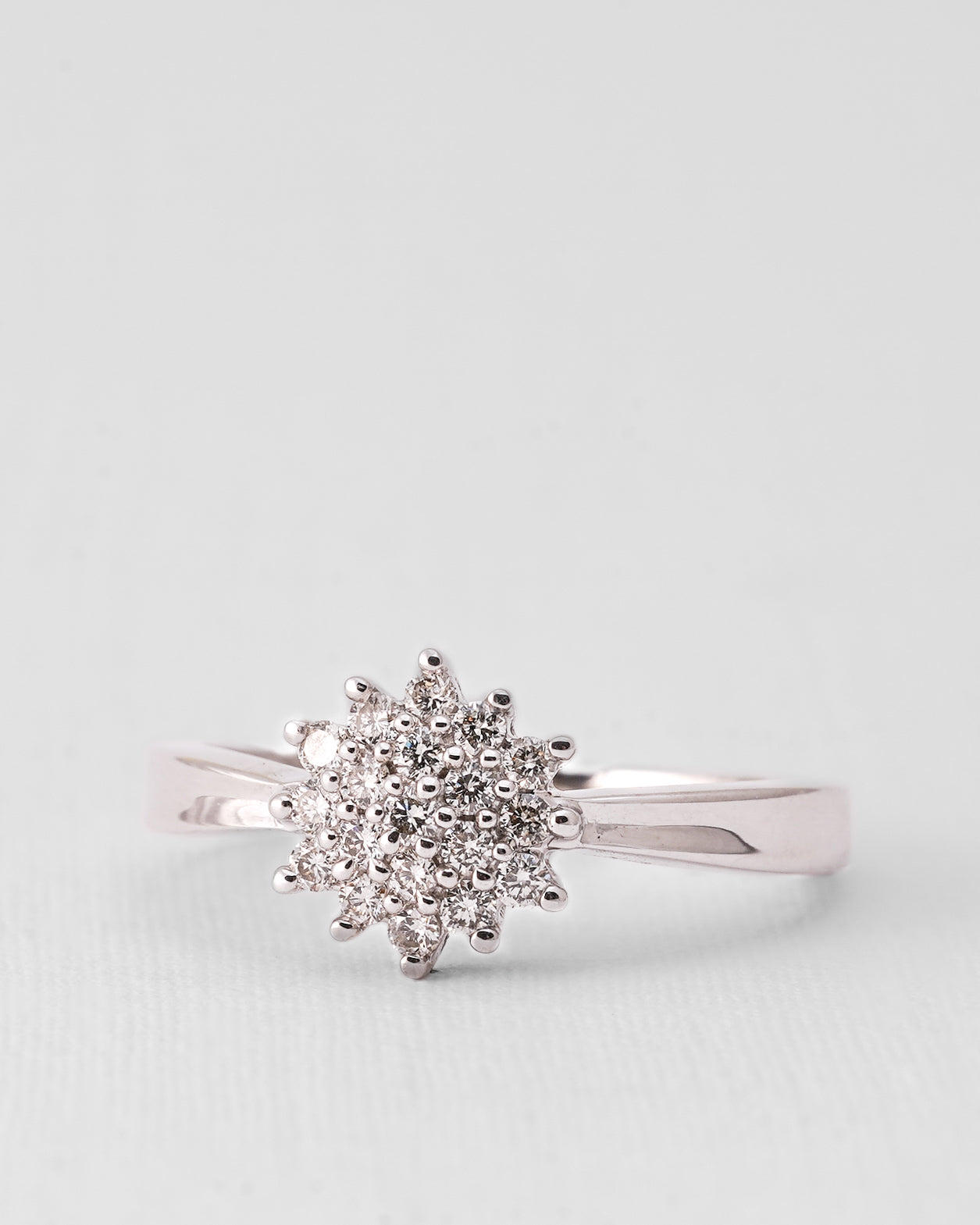 Elinora | 14K Witgoud & Diamant (0.38ct) Brilliant Cut Ring