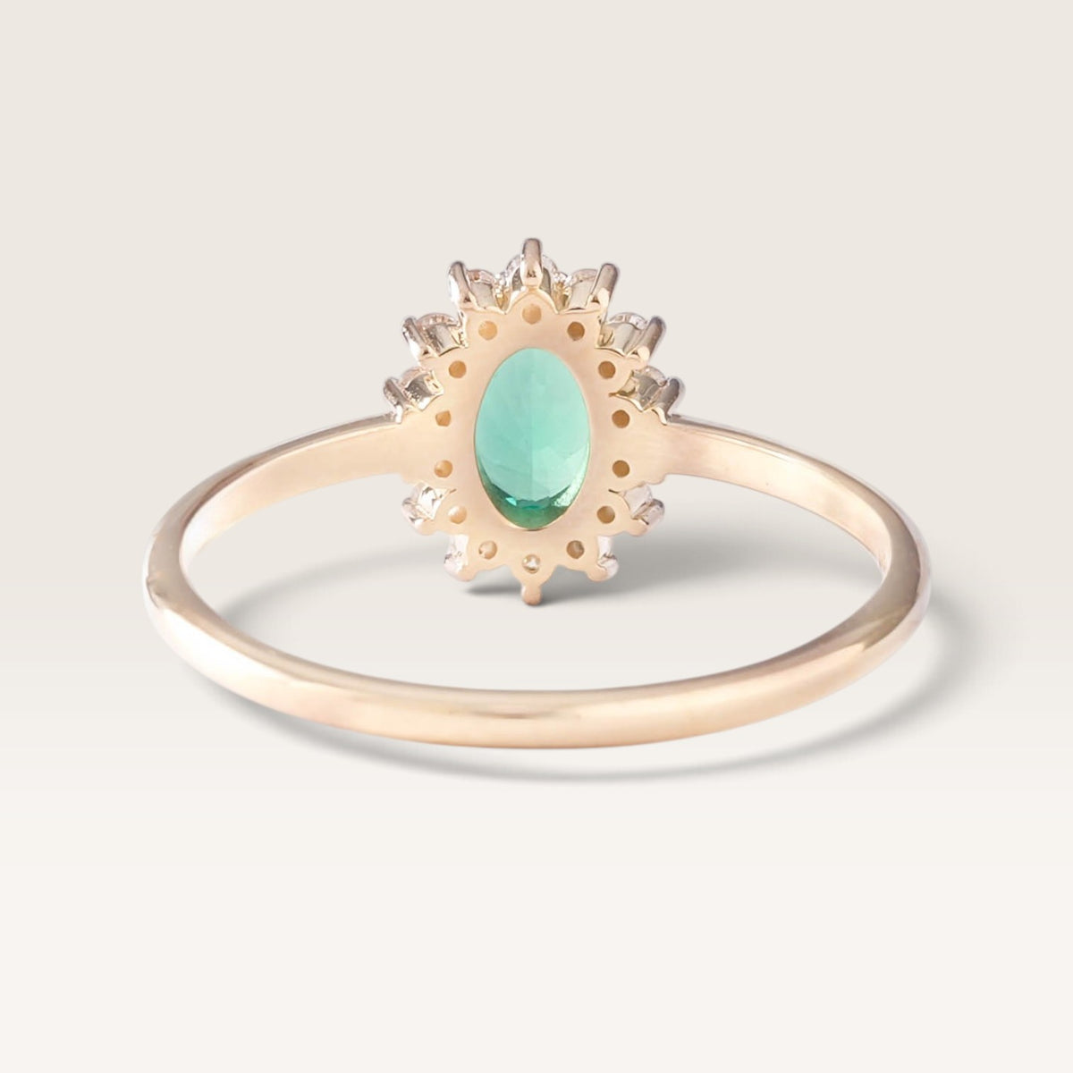 Holly | Columbiaans Smaragd & Diamant Ring - Menina Amsterdam