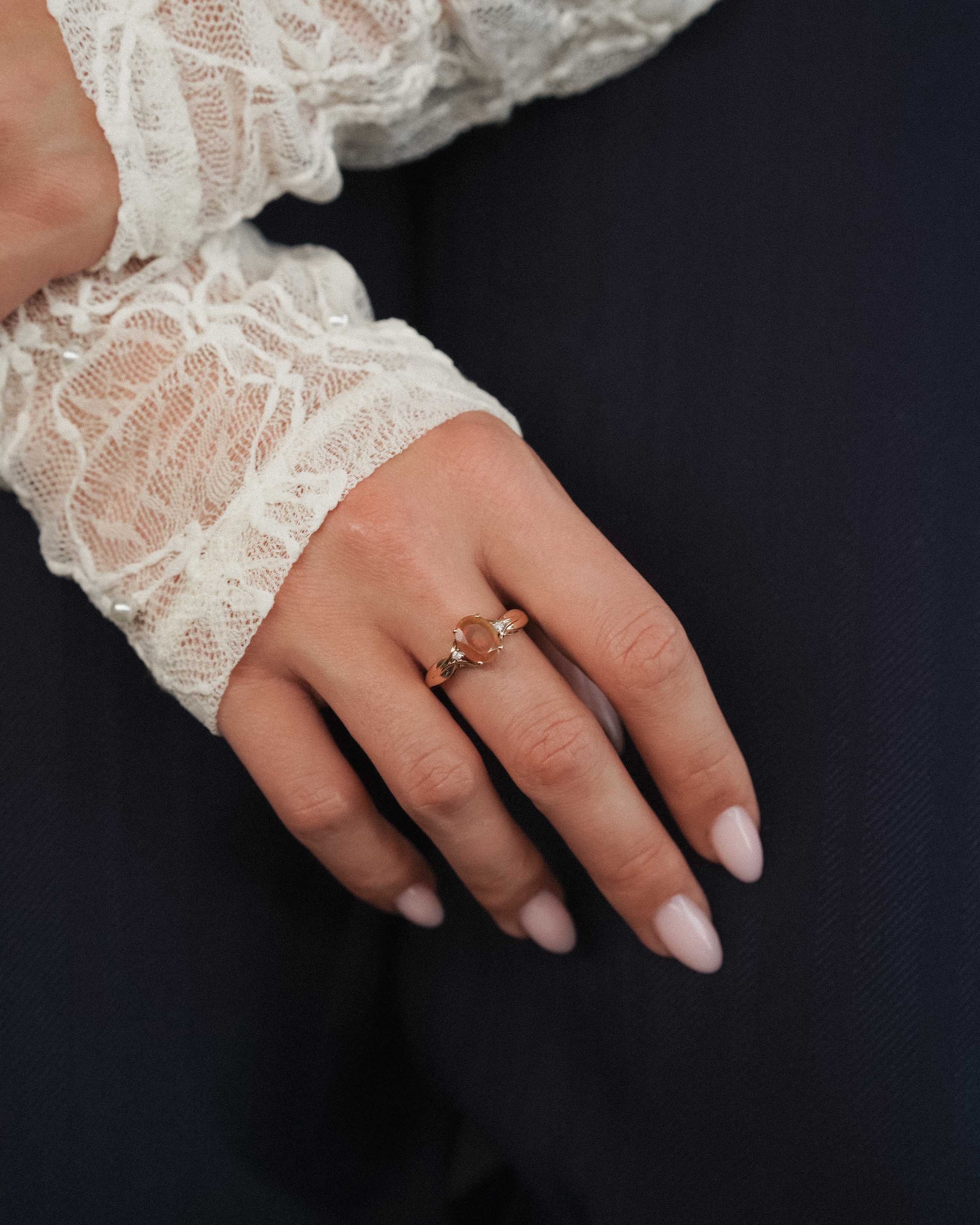 Fiora | Vintage Opaal & Diamant Driesteen Ring