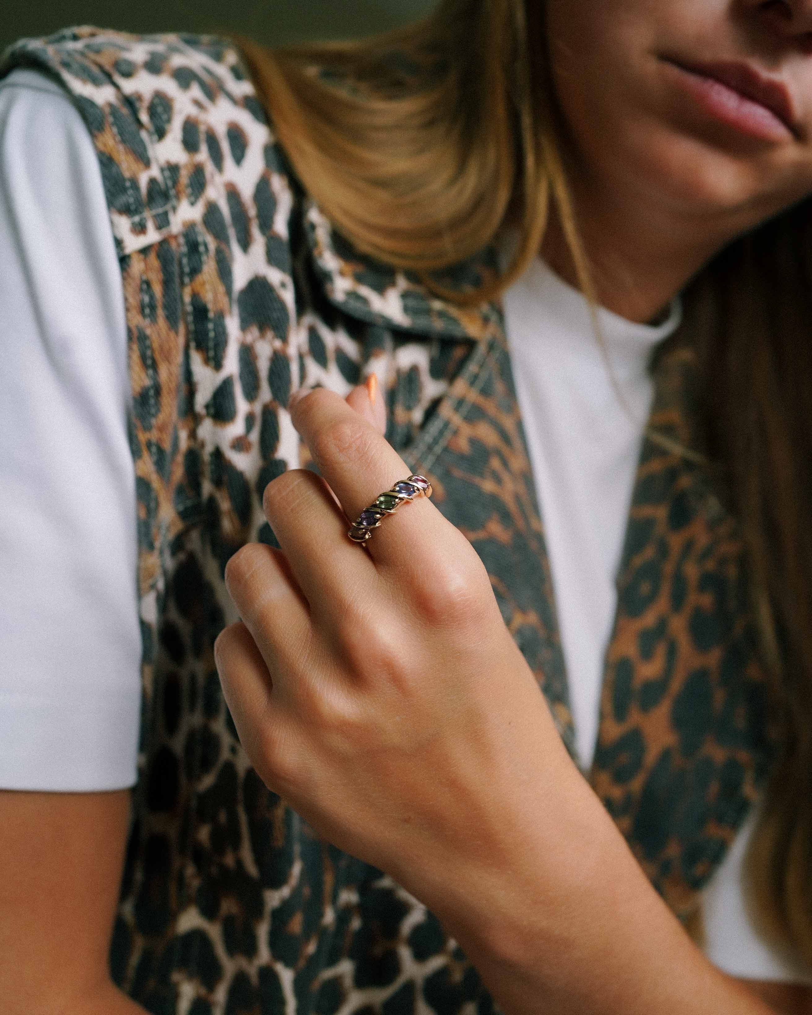 Alia | Vintage Gouden Multi Gekleurde Saffier Ring