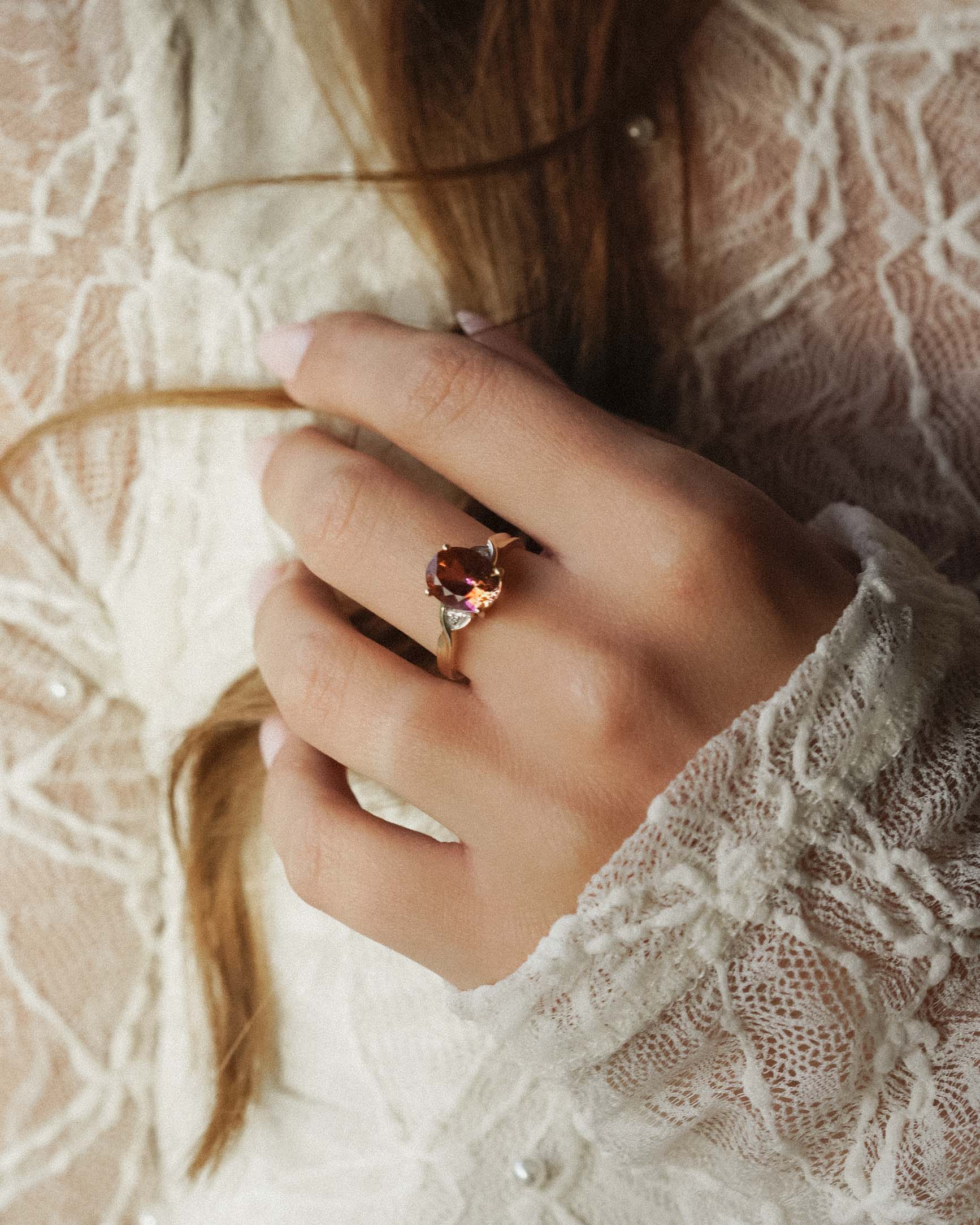 Velana | Vintage Topaas Solitair & Diamant Details Ring