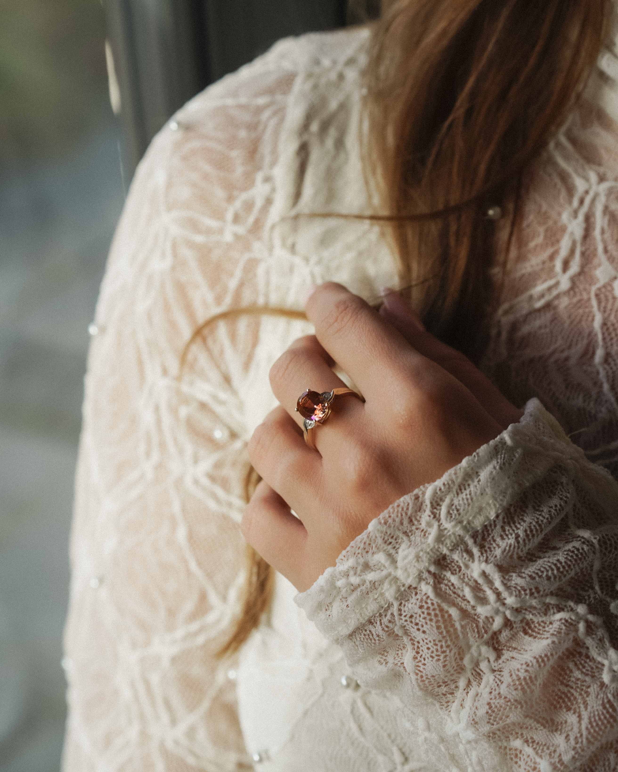 Velana | Vintage Topaas Solitair & Diamant Details Ring