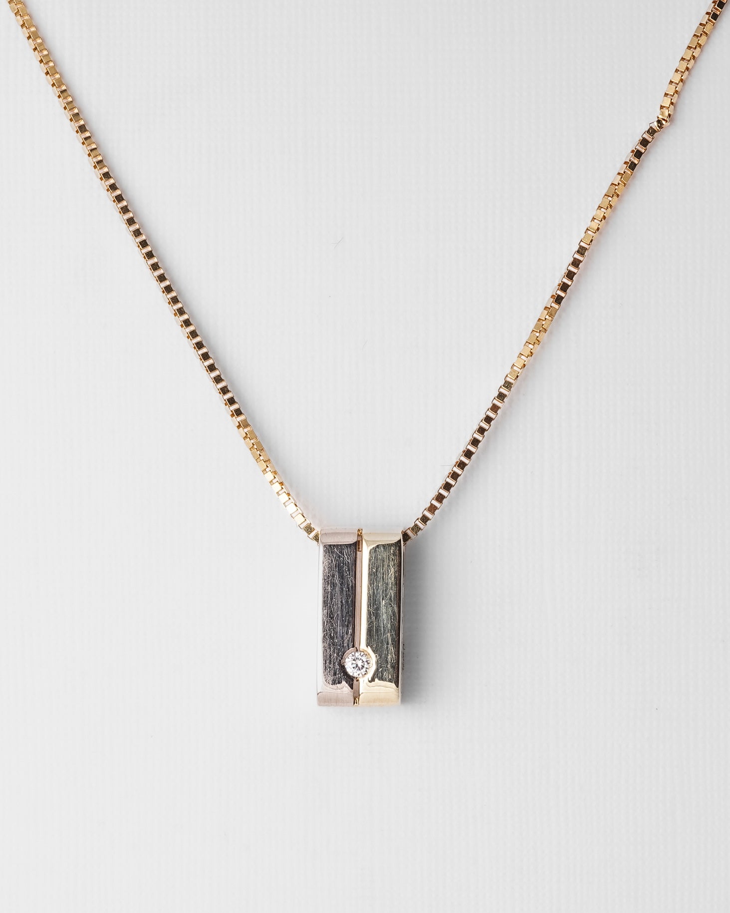 Astra | 14K Wit & Geel Gouden (0.03ct) Diamanten Hanger