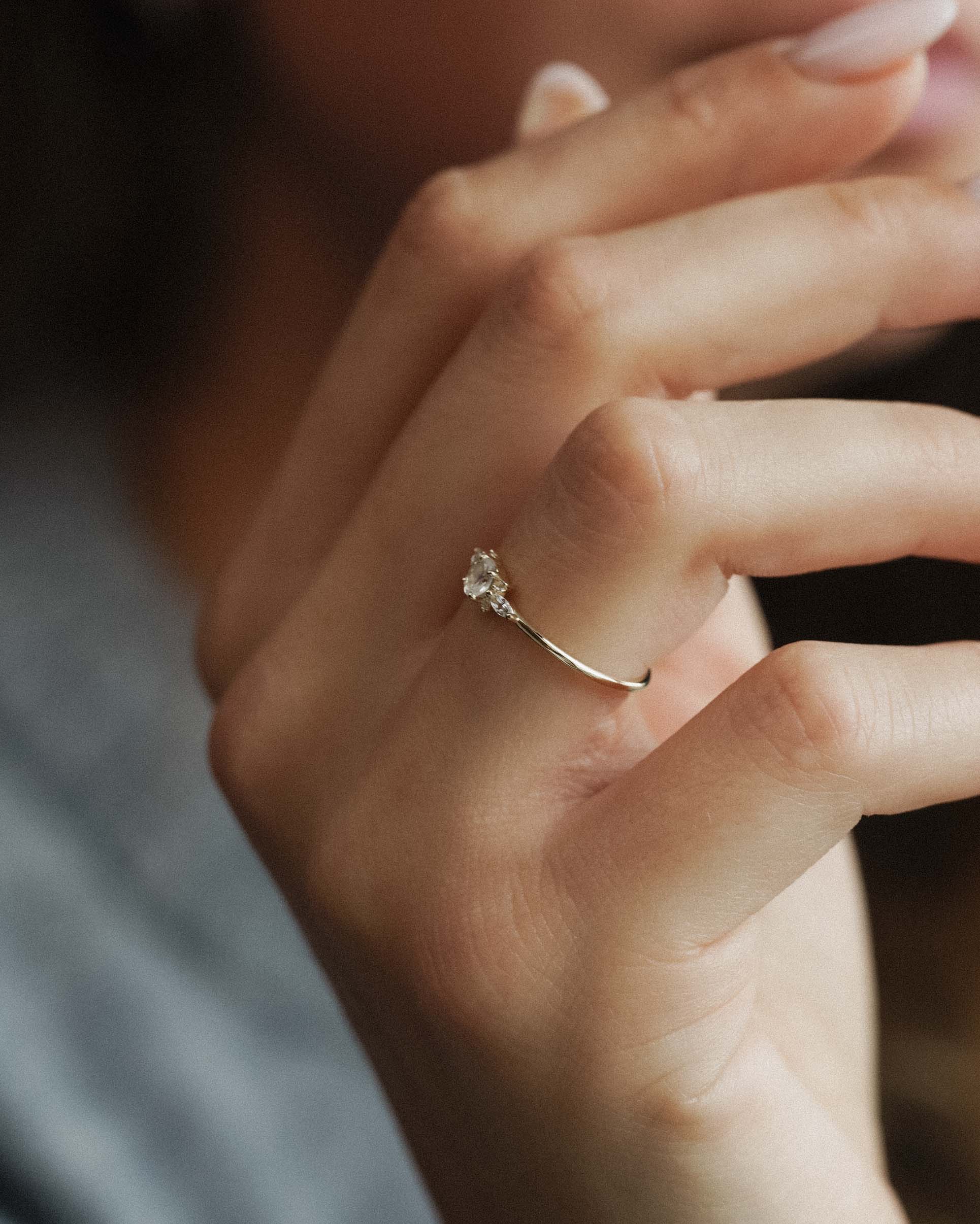 Eroni | 14K Witte Saffier Details Ring