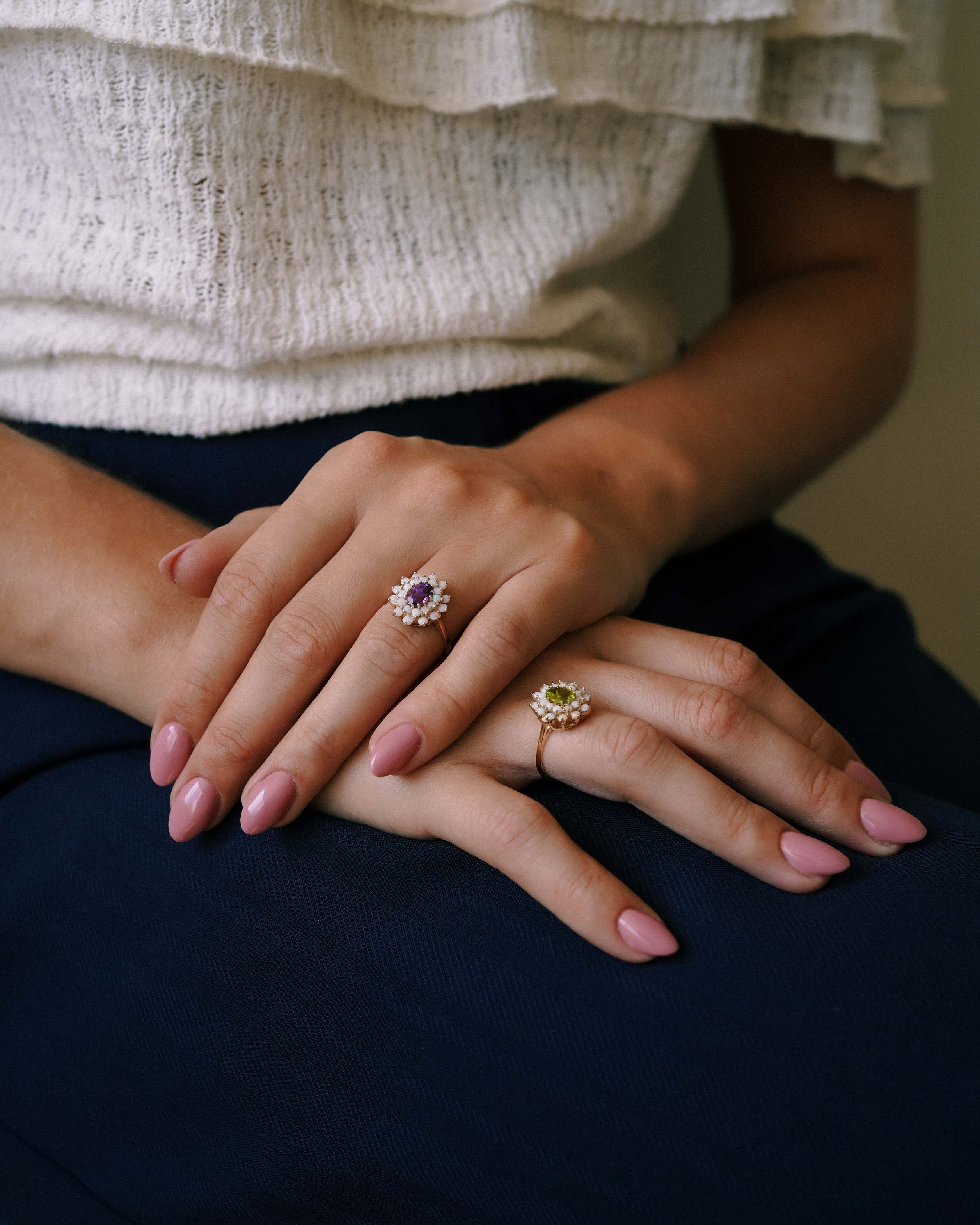 Niva | Vintage Peridoot & Opaal Ring