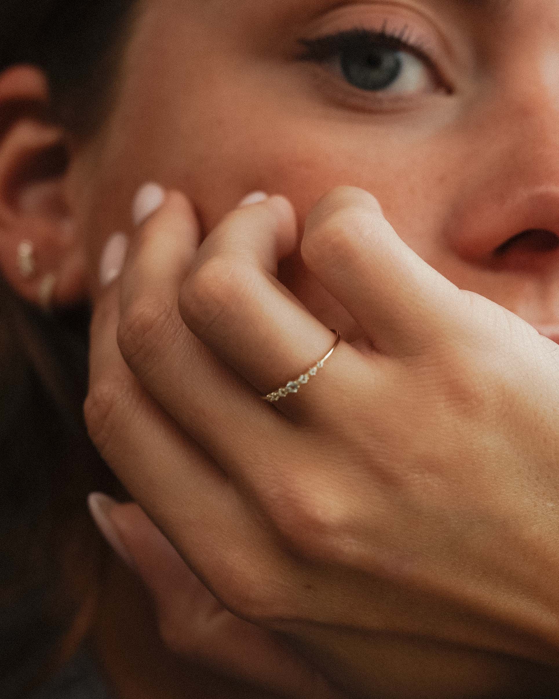 Celine | 14K Blauwe Topaas Stacking Ring