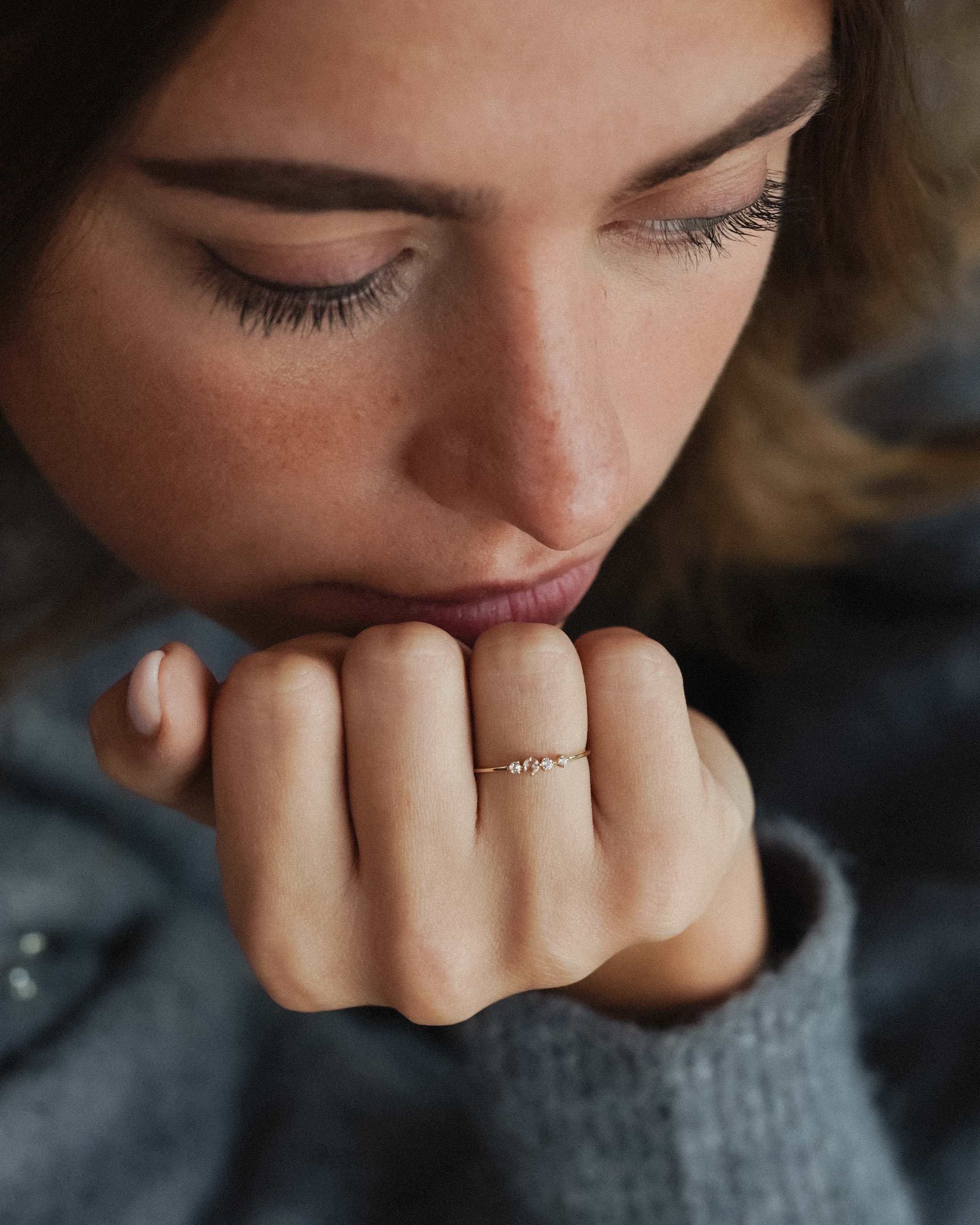 Alira | 14K Witte Saffier Dress Ring