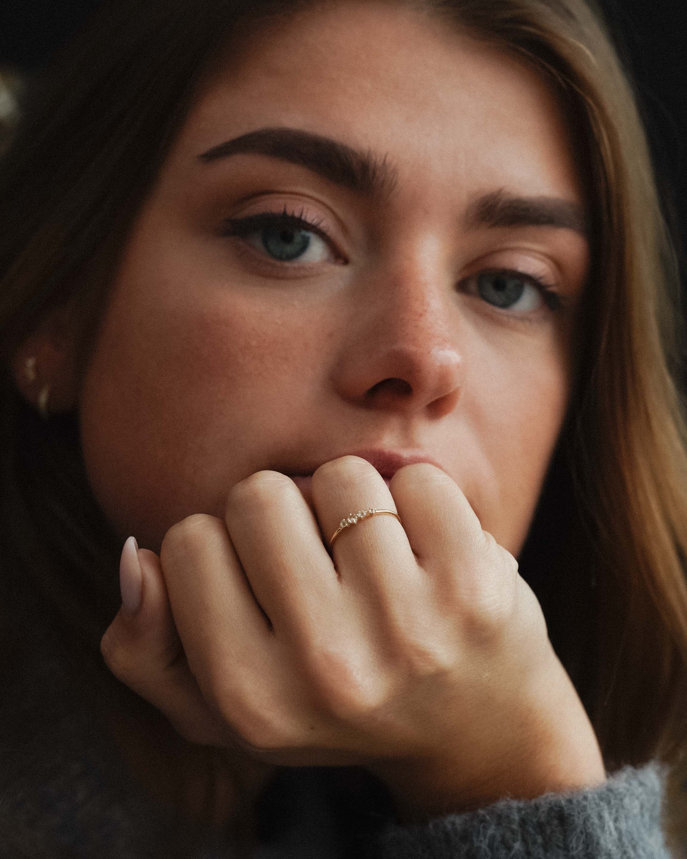 Alira | 14K Witte Saffier Dress Ring