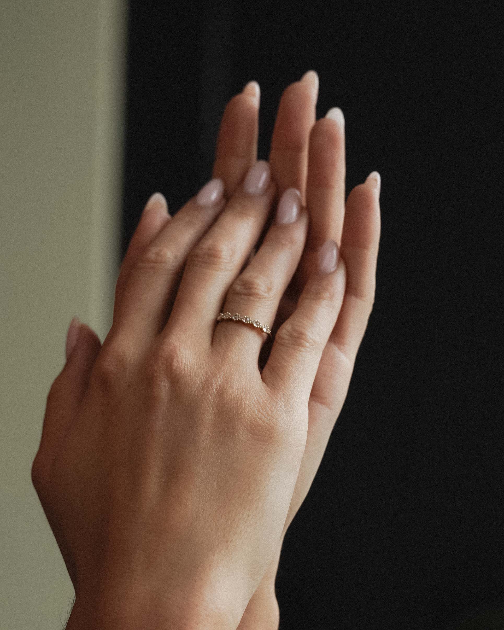 Calista | 14K Witte Saffier Pavé Ring