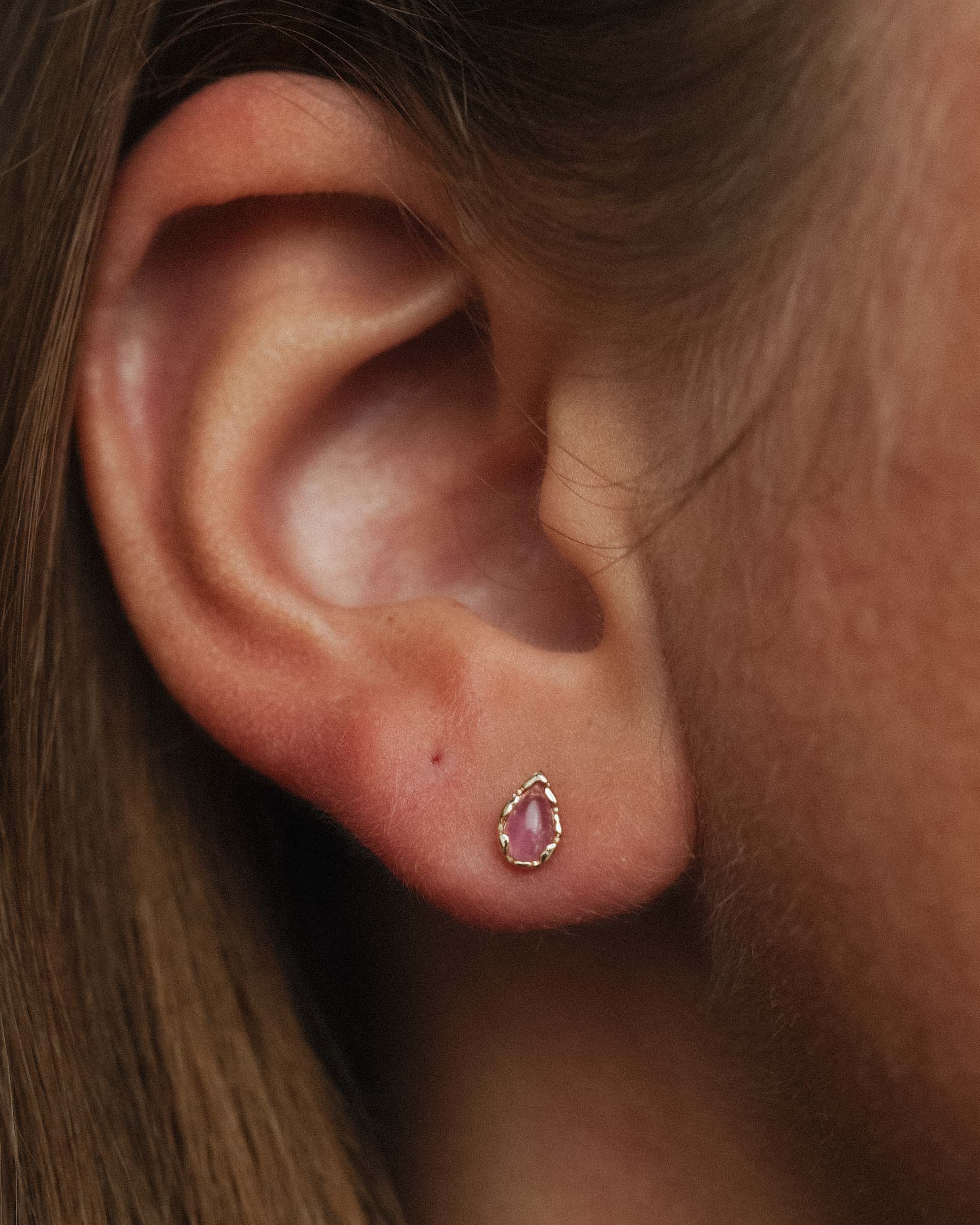 Elowyn | 14K Toermalijn Pear Cut Studs