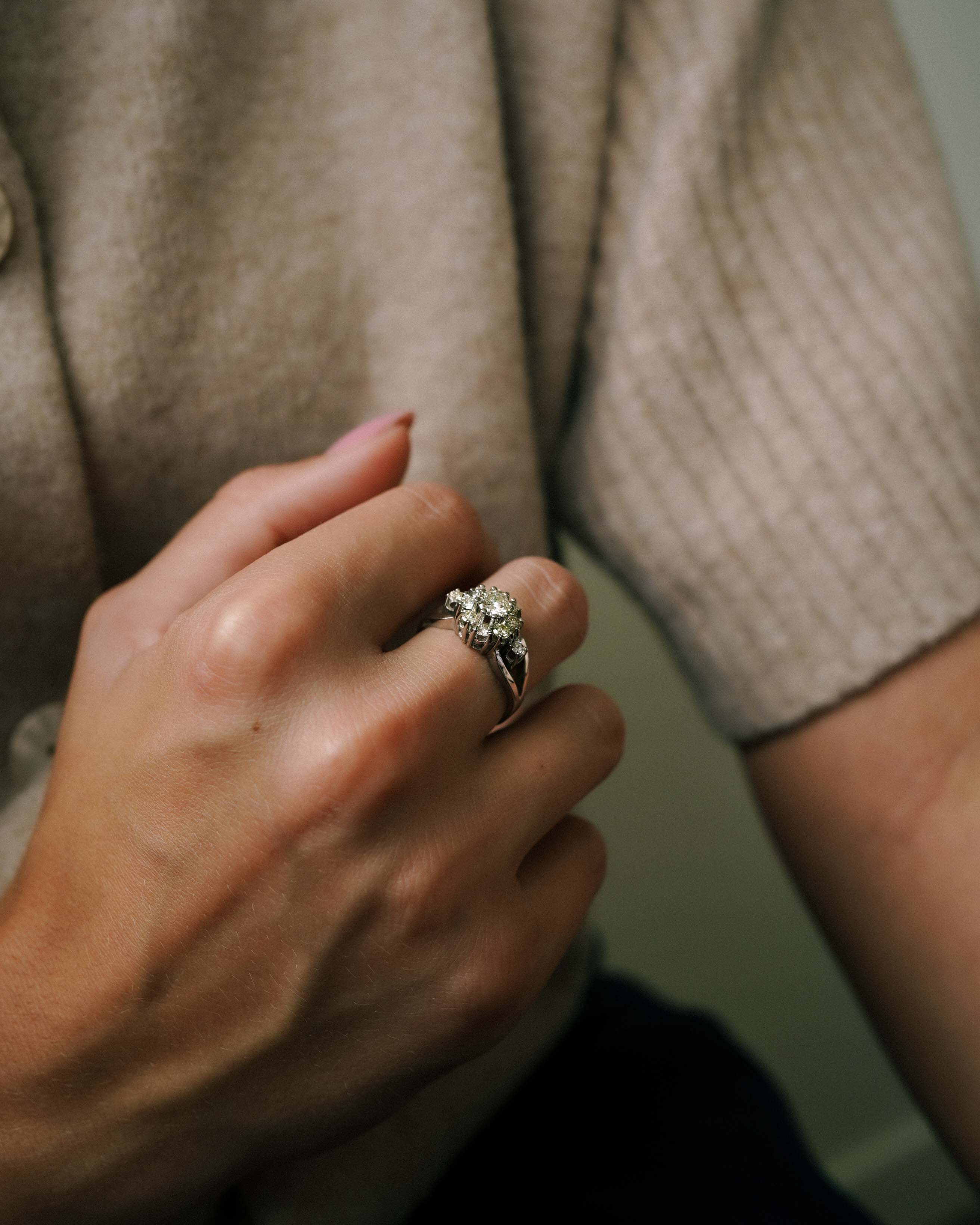 Elien | 14K Wit Goud Briljant (1ct) Cluster Ring