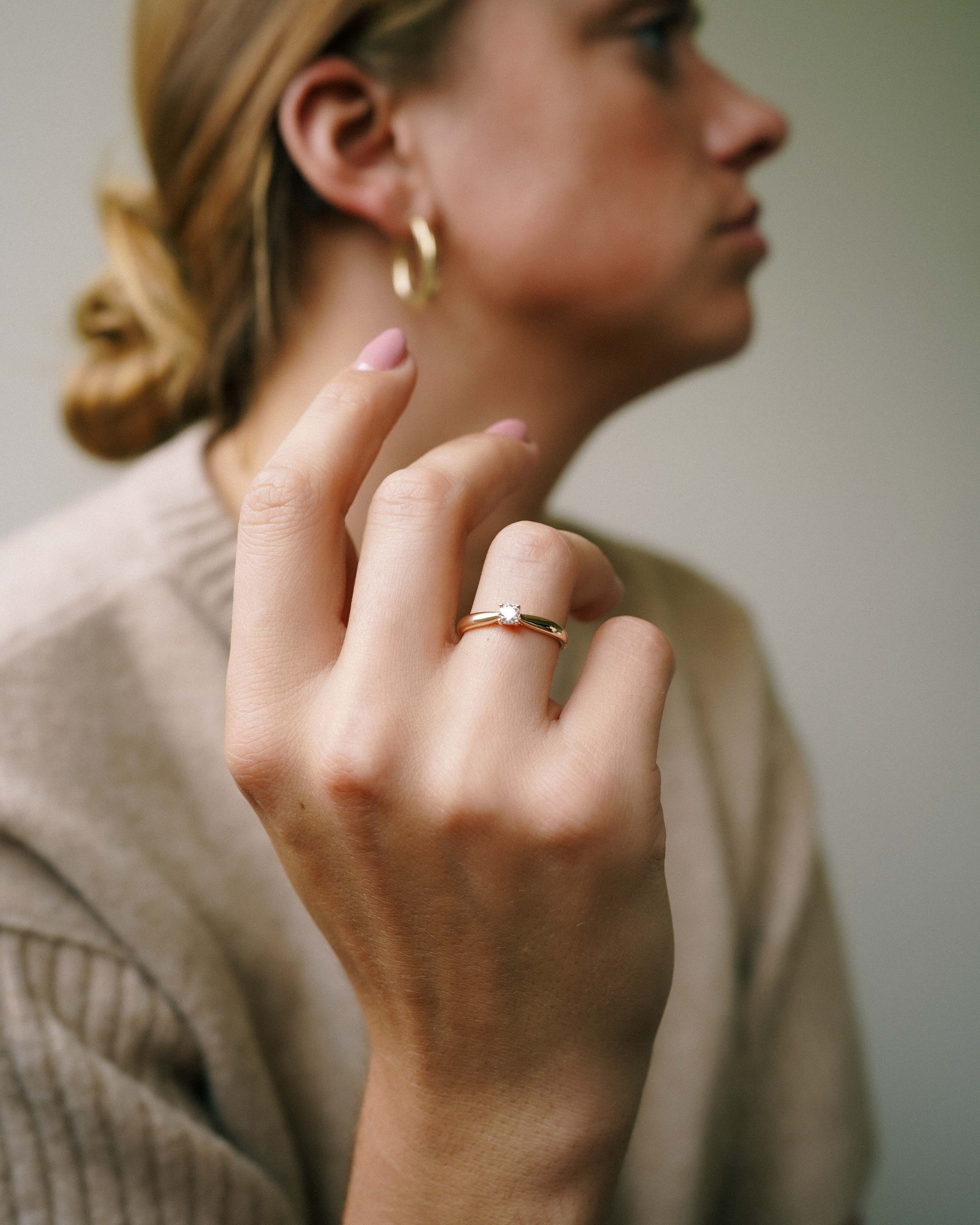Isabelle | 14K Yellow Gold Brilliant (0.2ct) Ring