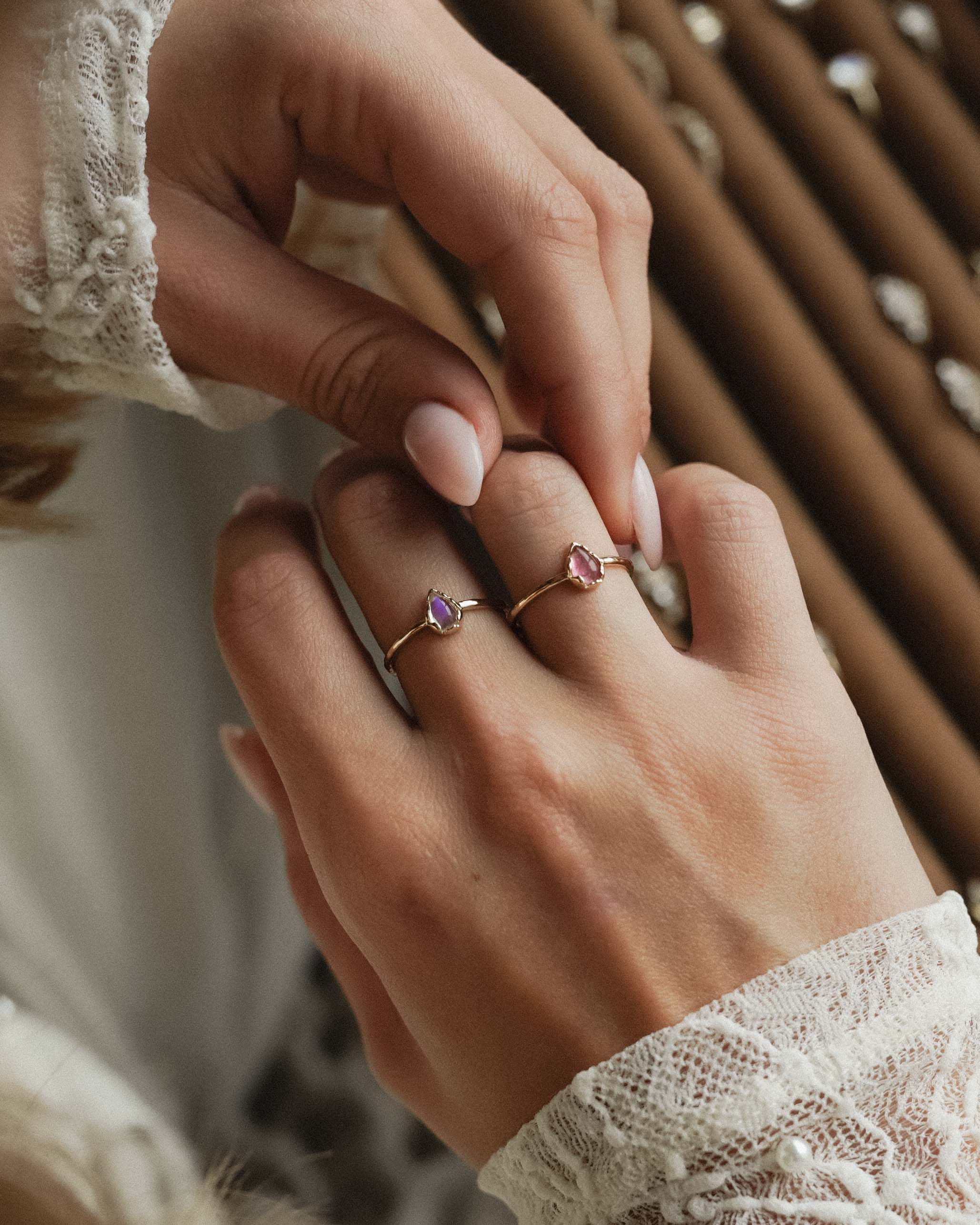 Lysandra | 14K Toermalijn Solitair Pear Cut Ring