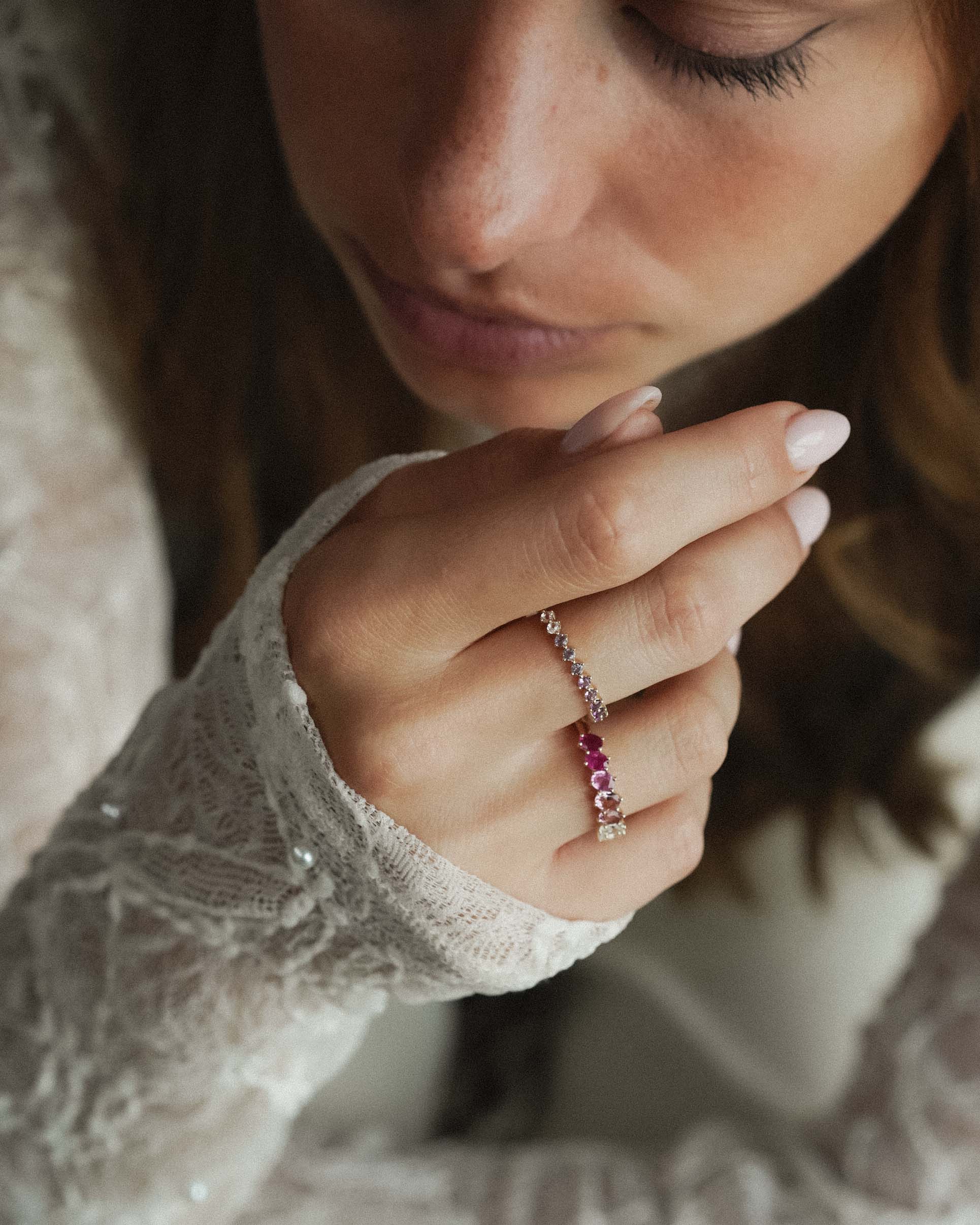 Vionne | 14K Amethist, Cordieriet & Witte Saffier Pavé Ring