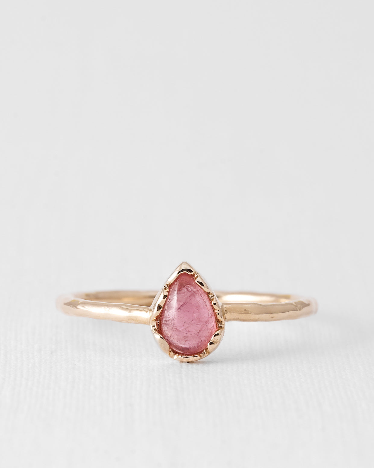 Lysandra | 14K Toermalijn Solitair Pear Cut Ring