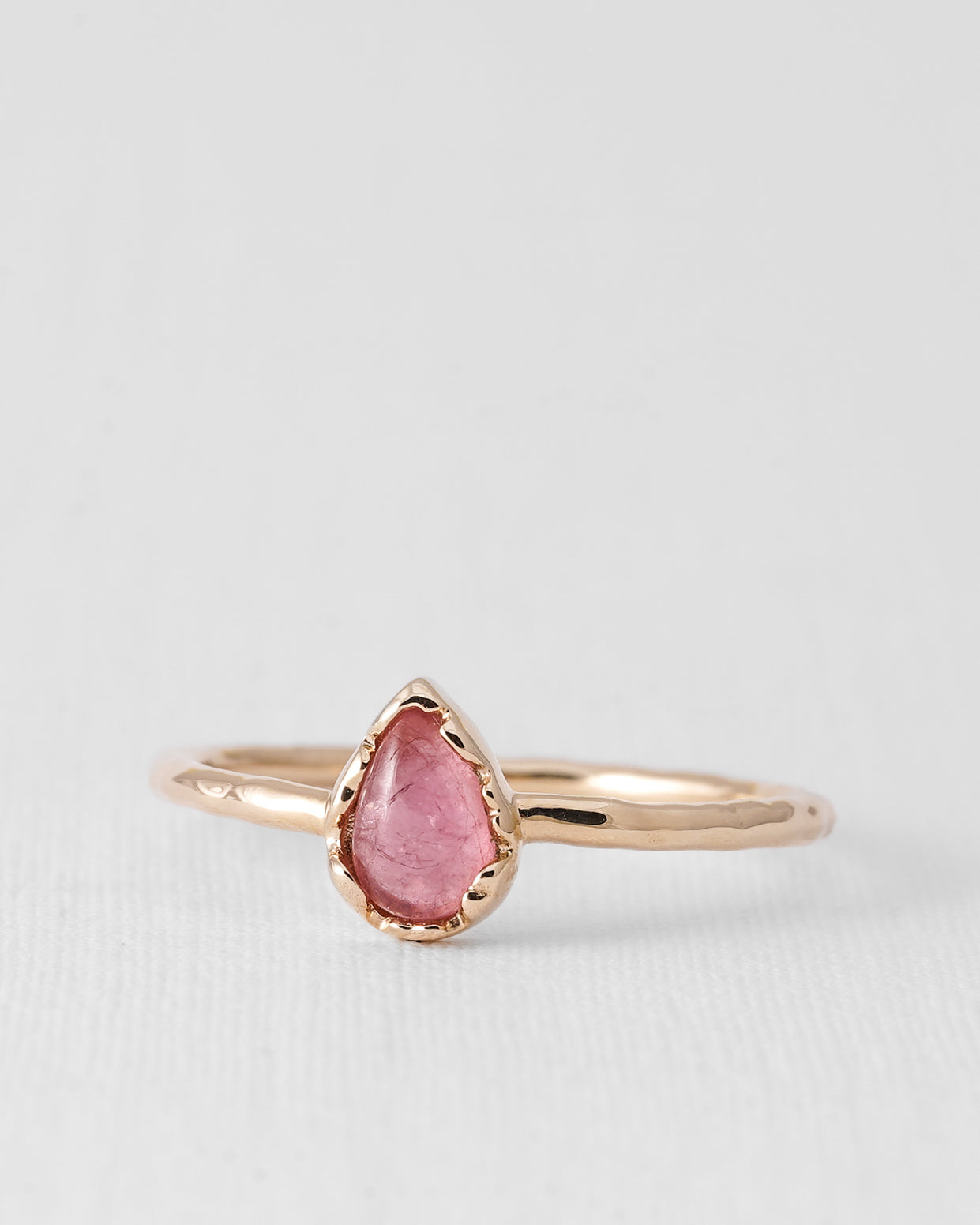Lysandra | 14K Toermalijn Solitair Pear Cut Ring