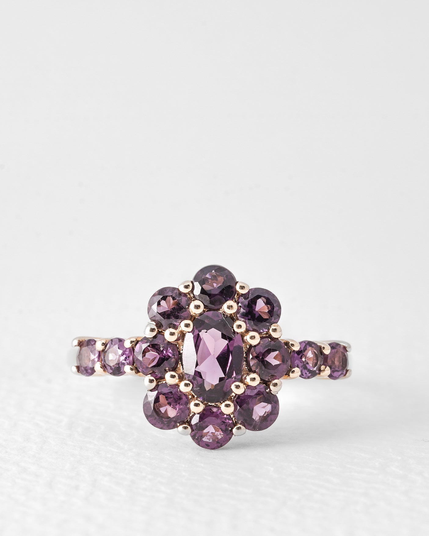 Nala | Vintage Spinel Cluster Ring