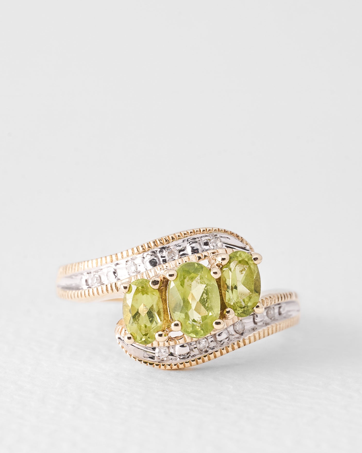 Sela | Vintage Peridoot & Diamant Ring