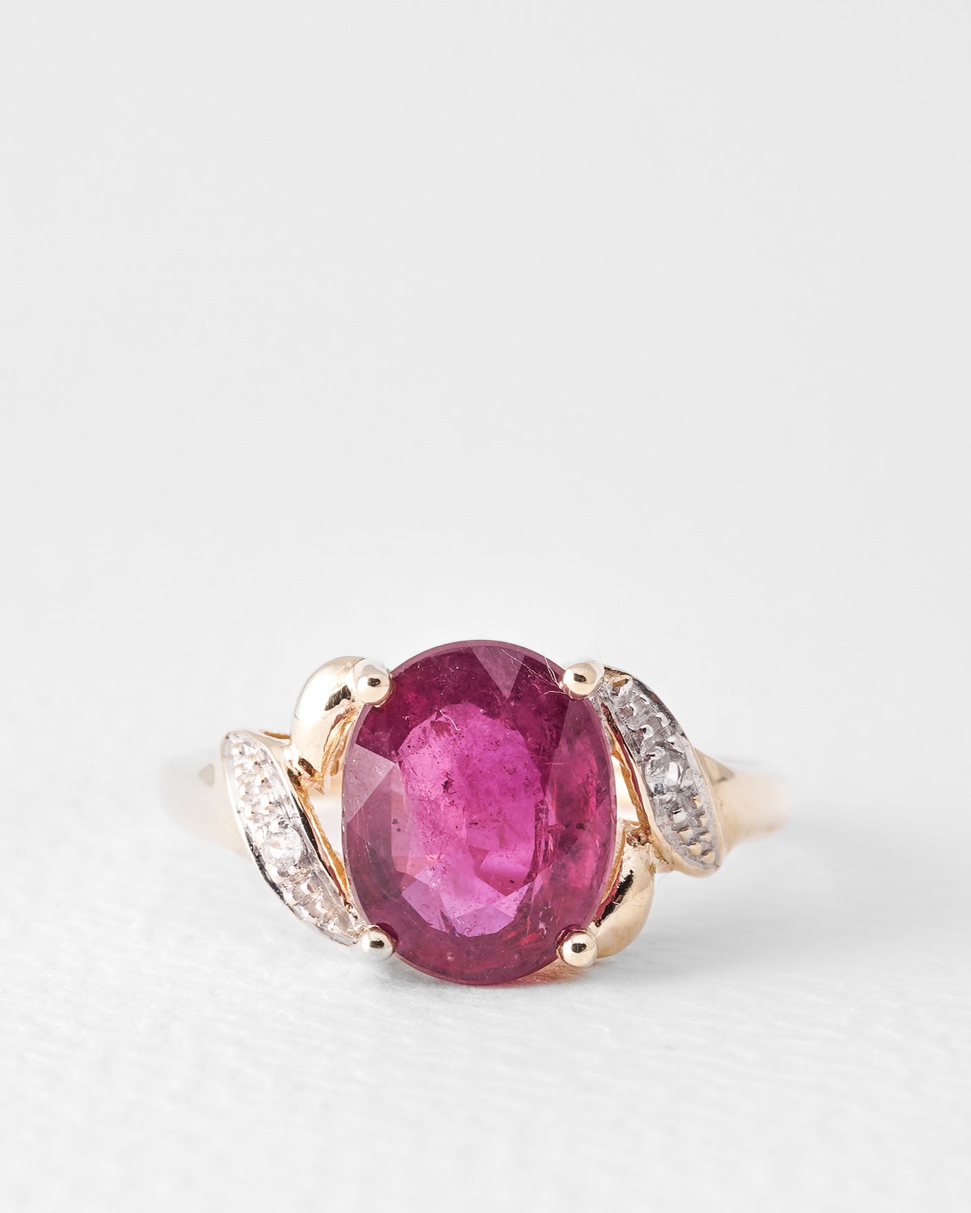 Tiri | Vintage Robijn & Diamant Ring