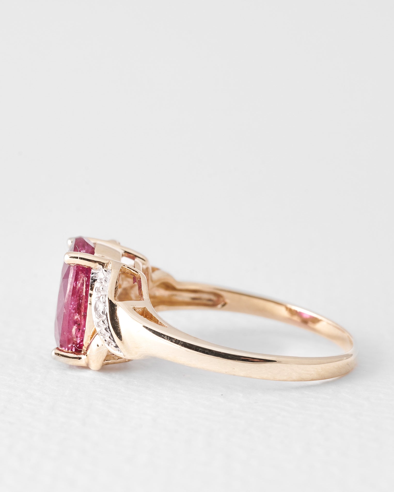 Tiri | Vintage Robijn & Diamant Ring