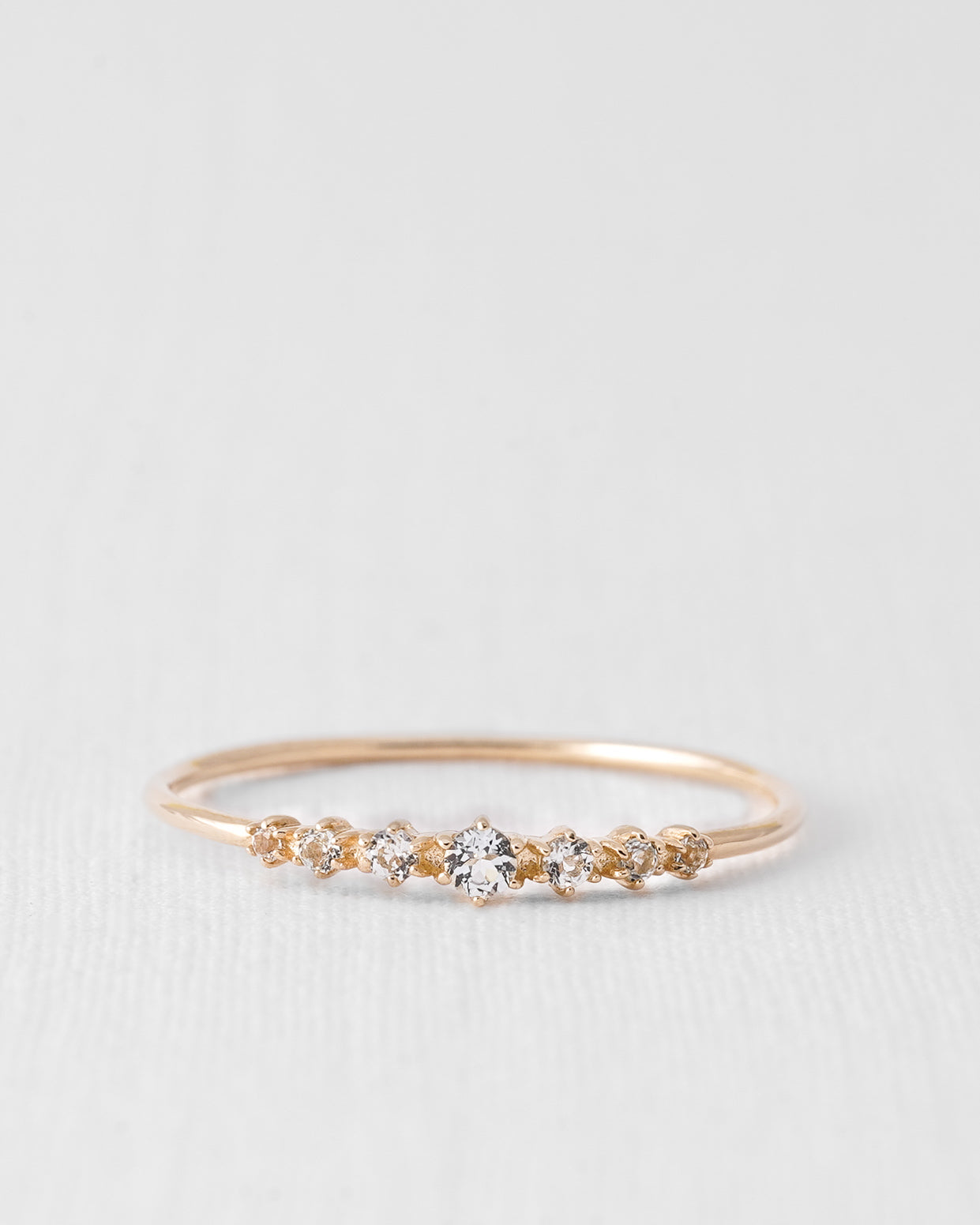 Celine | 14K Blauwe Topaas Stacking Ring
