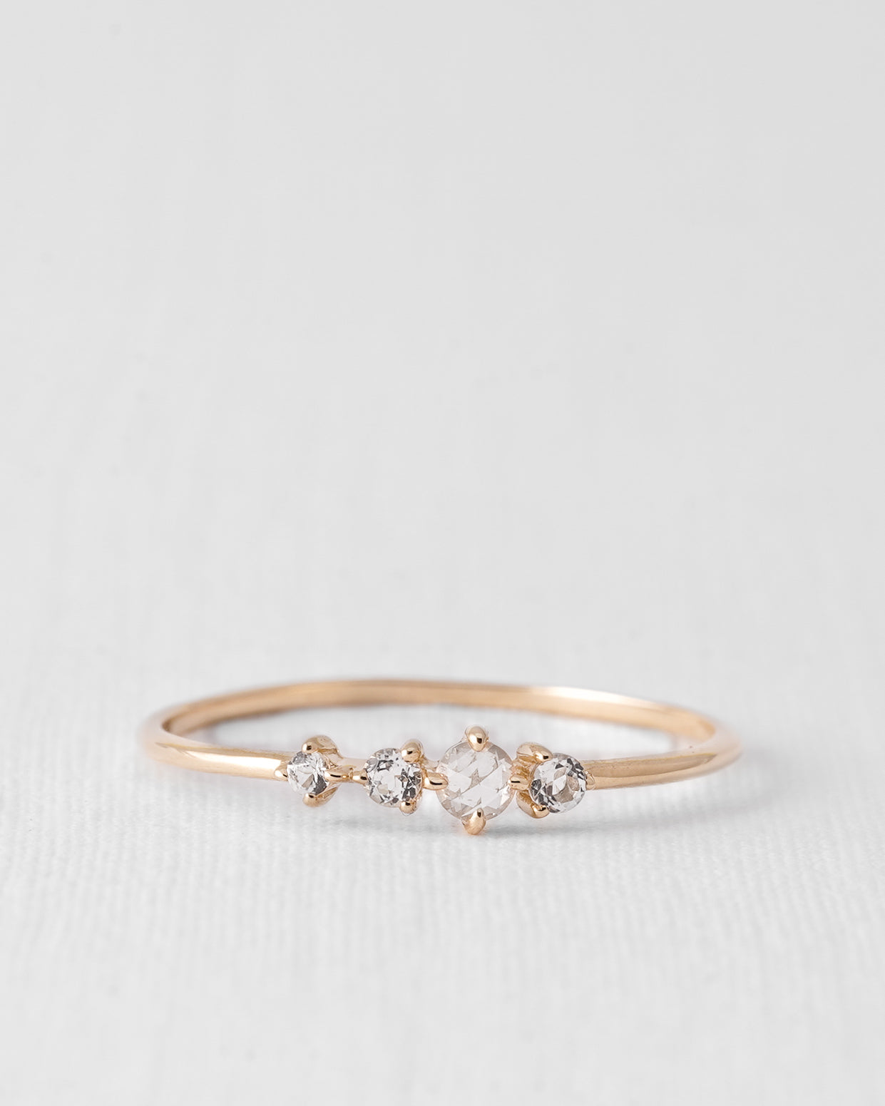 Alira | 14K Witte Saffier Dress Ring