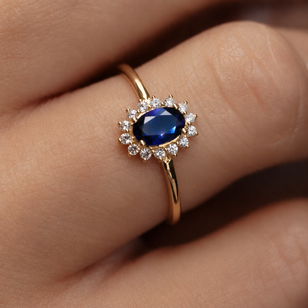 Livia | Saffier & Diamant Cluster Ring