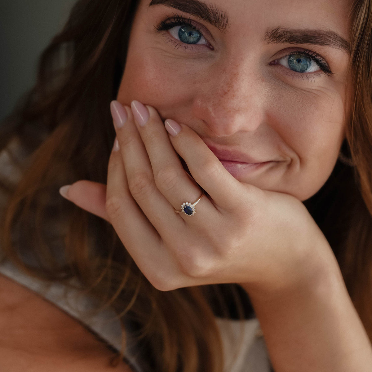 Livia | Saffier & Diamant Cluster Ring - Menina Amsterdam