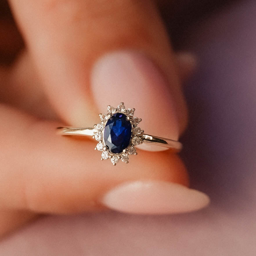 Livia | Saffier & Diamant Cluster Ring - Menina Amsterdam
