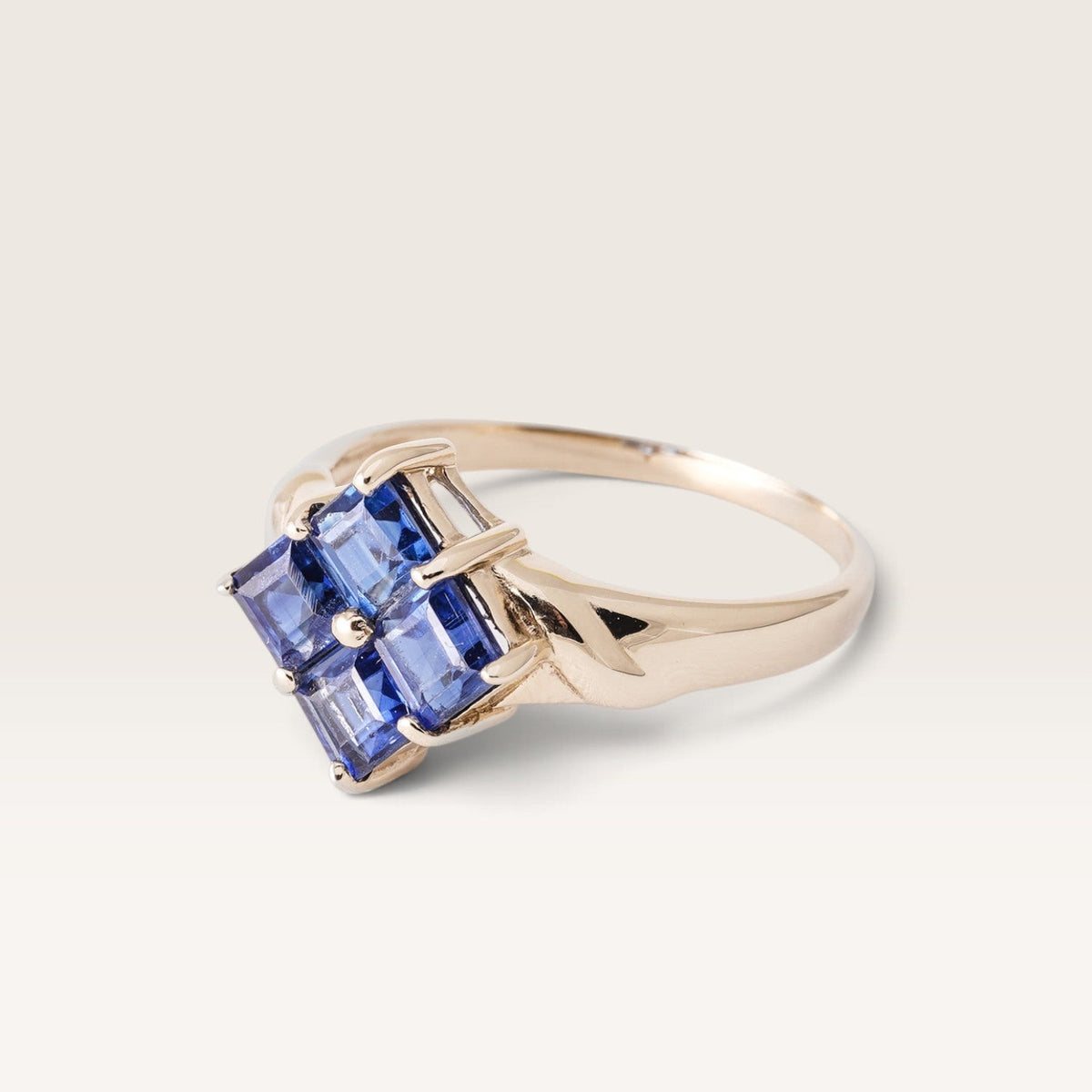 Nerida | Vintage Kyaniet Dress Ring - Menina Amsterdam