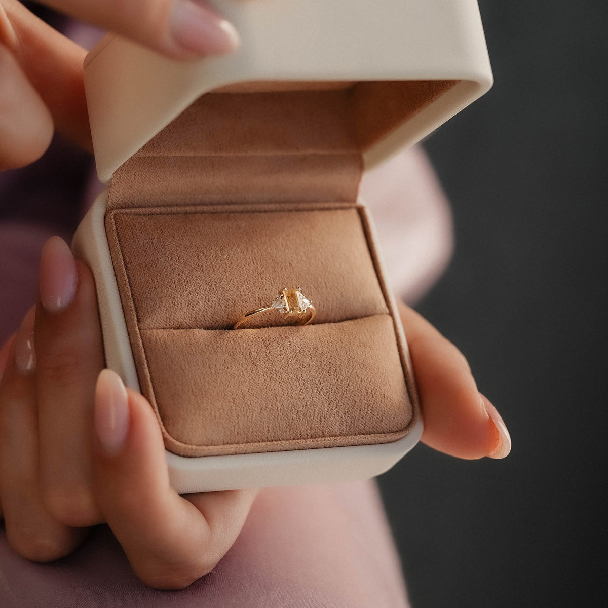 Noa | Citrien & Diamant Ring - Menina Amsterdam