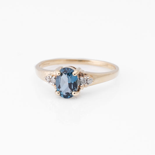 Sammy | Vintage Blauwe Topaas Solitair & Diamant Details
