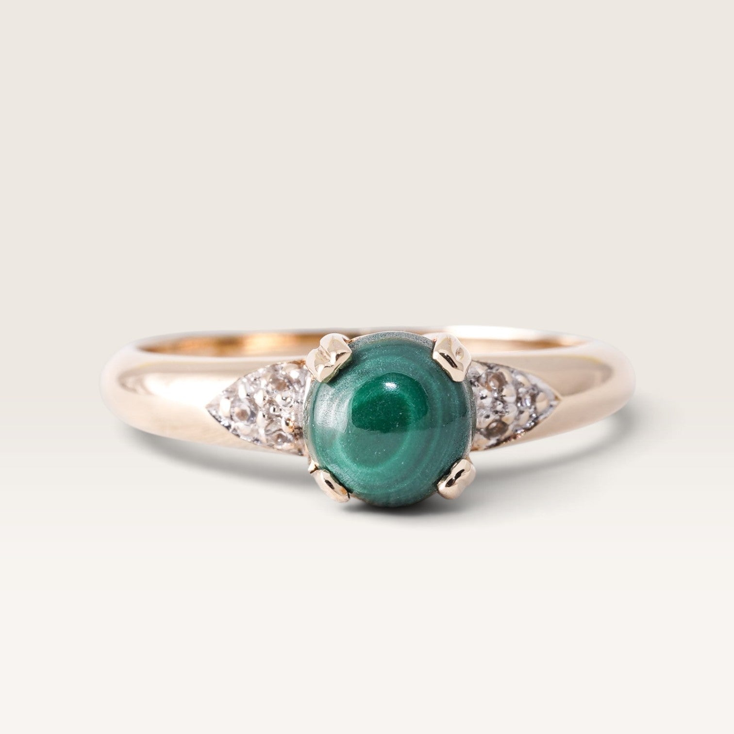 Malvera | Vintage Malachiet Solitaire & Diamant Details Ring - Menina Amsterdam