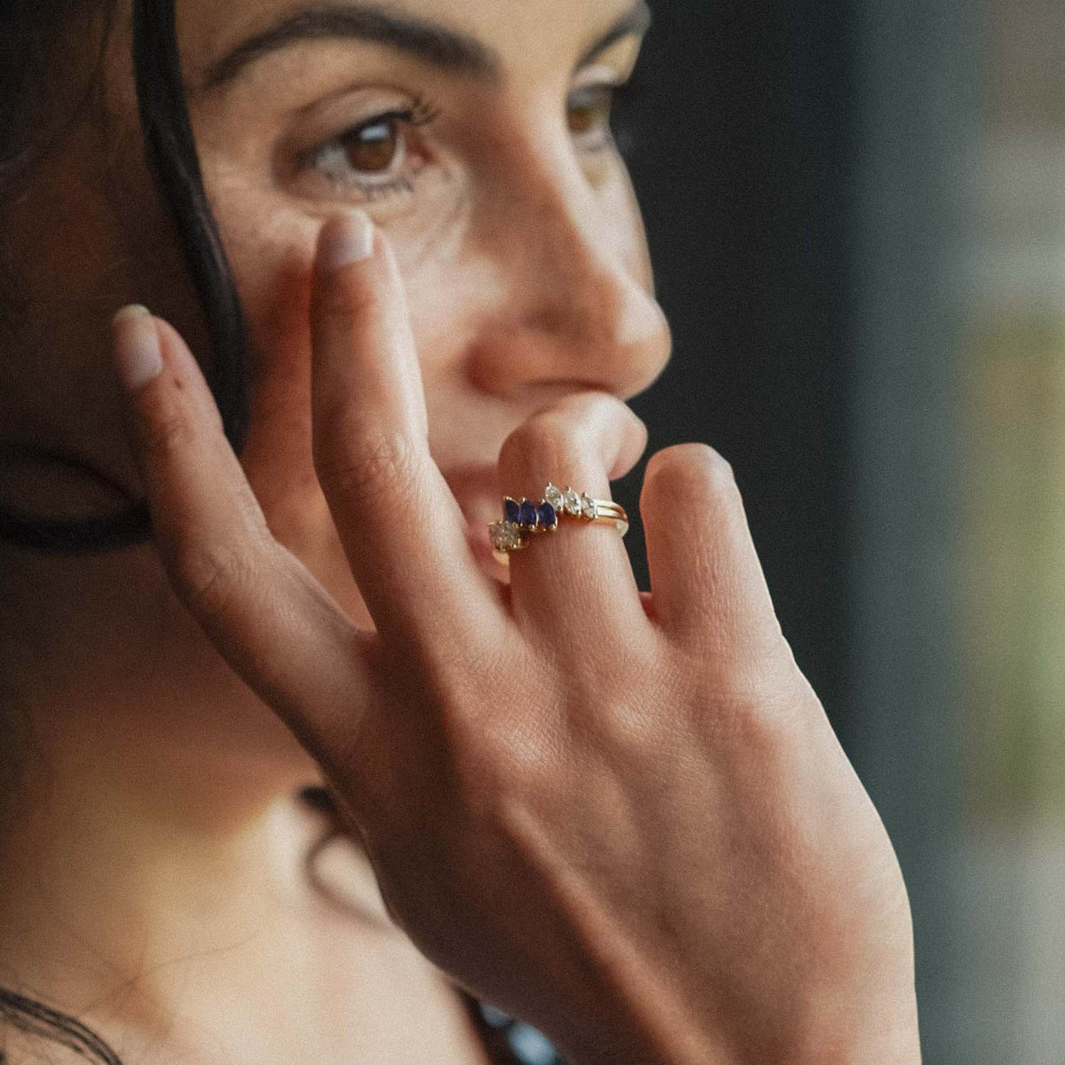 Seleste | 18K Saffier & Diamant Ring - Menina Amsterdam