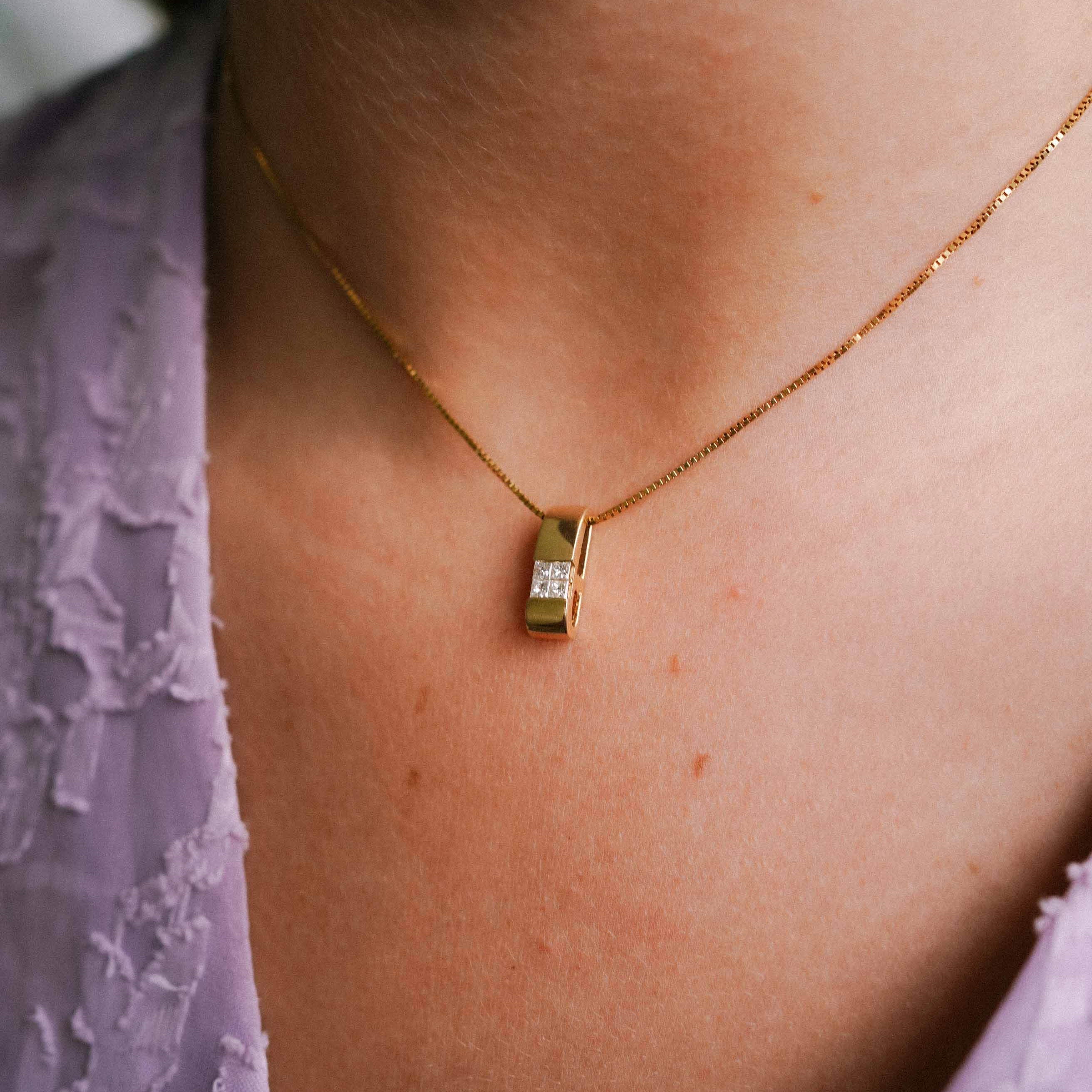Tabine | 14K Diamond Pendant - Menina Amsterdam