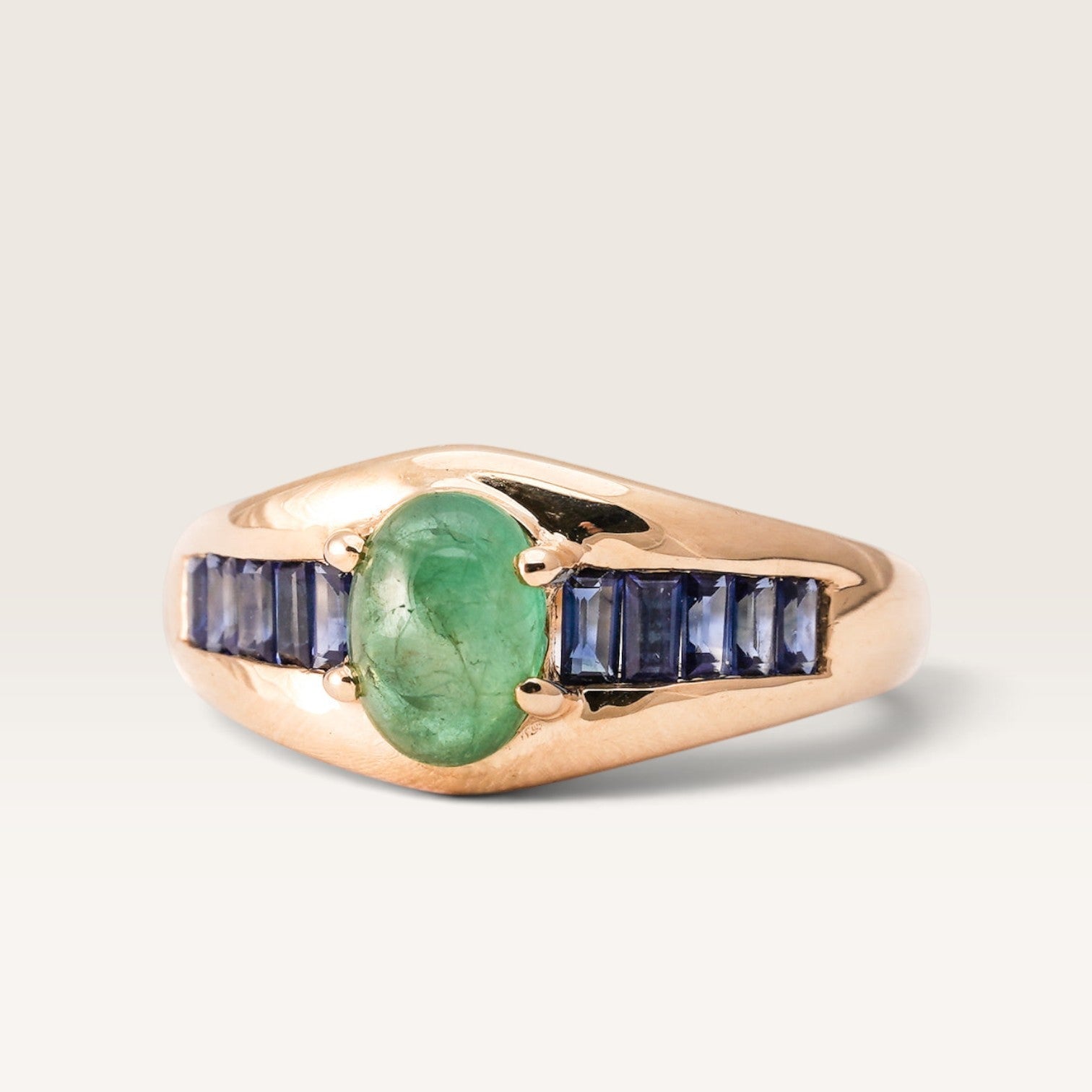 Taryn | 18K Emerald & Sapphire Ring - Menina Amsterdam
