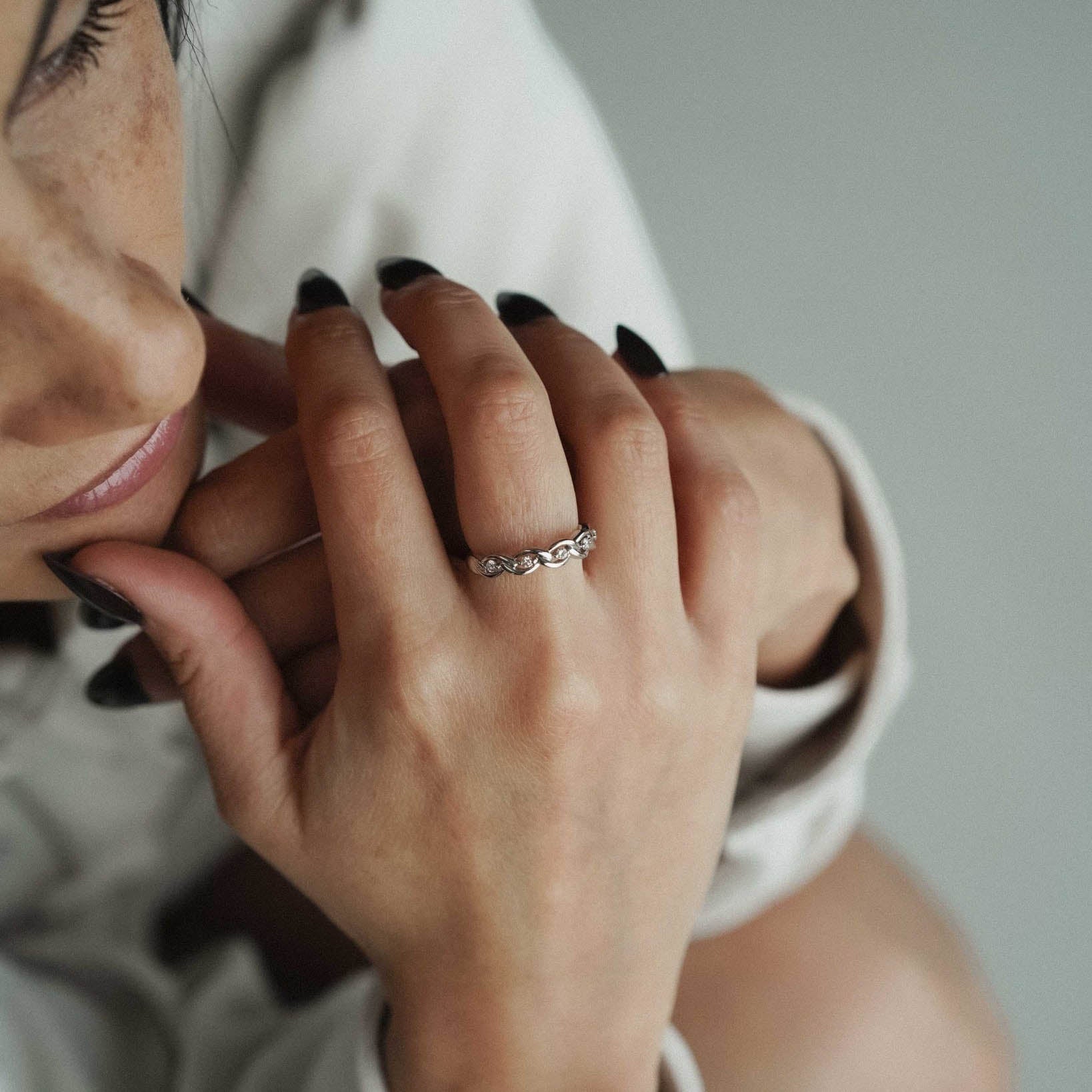 Veya | 14K Diamant Half Eternity Ring - Menina Amsterdam